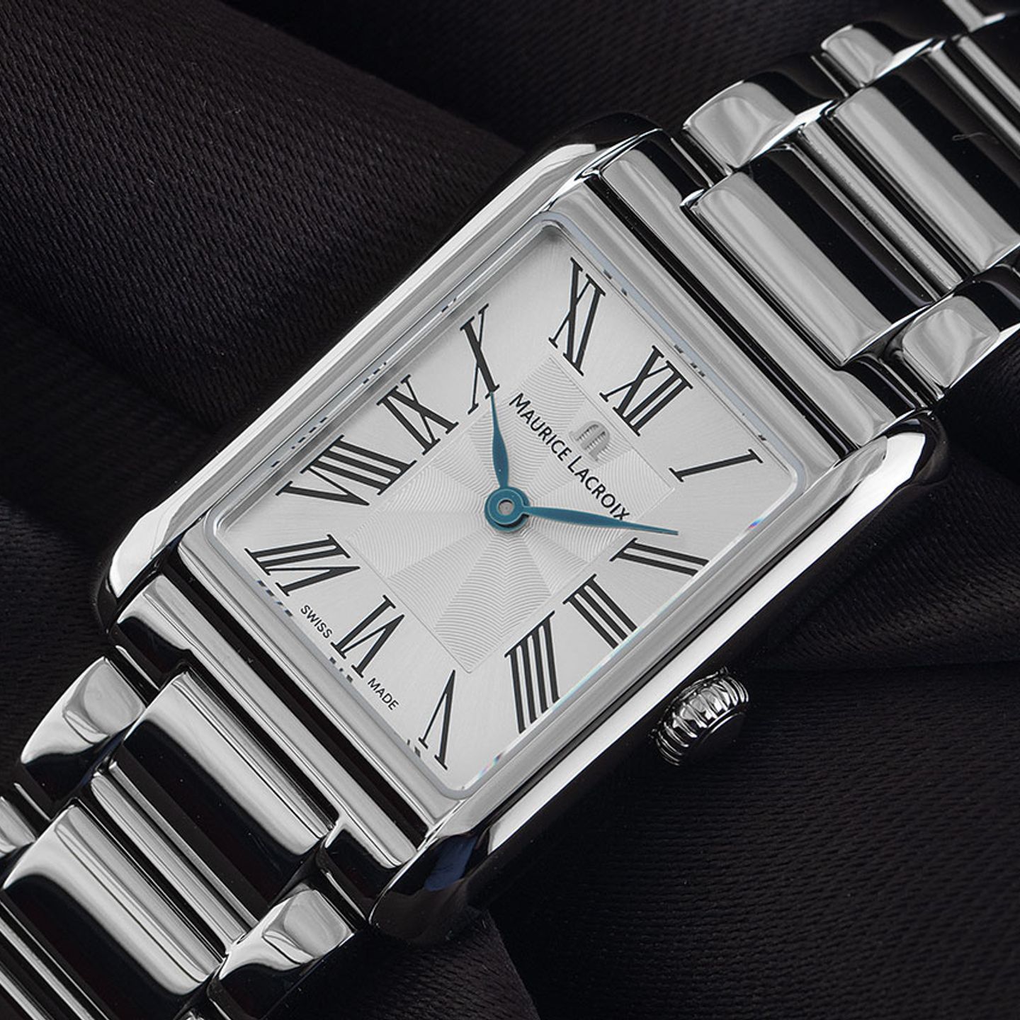 Maurice Lacroix Aikon AI6006-PVY11-170-1 (Unknown (random serial)) - Pearl dial 35 mm Steel case (3/7)