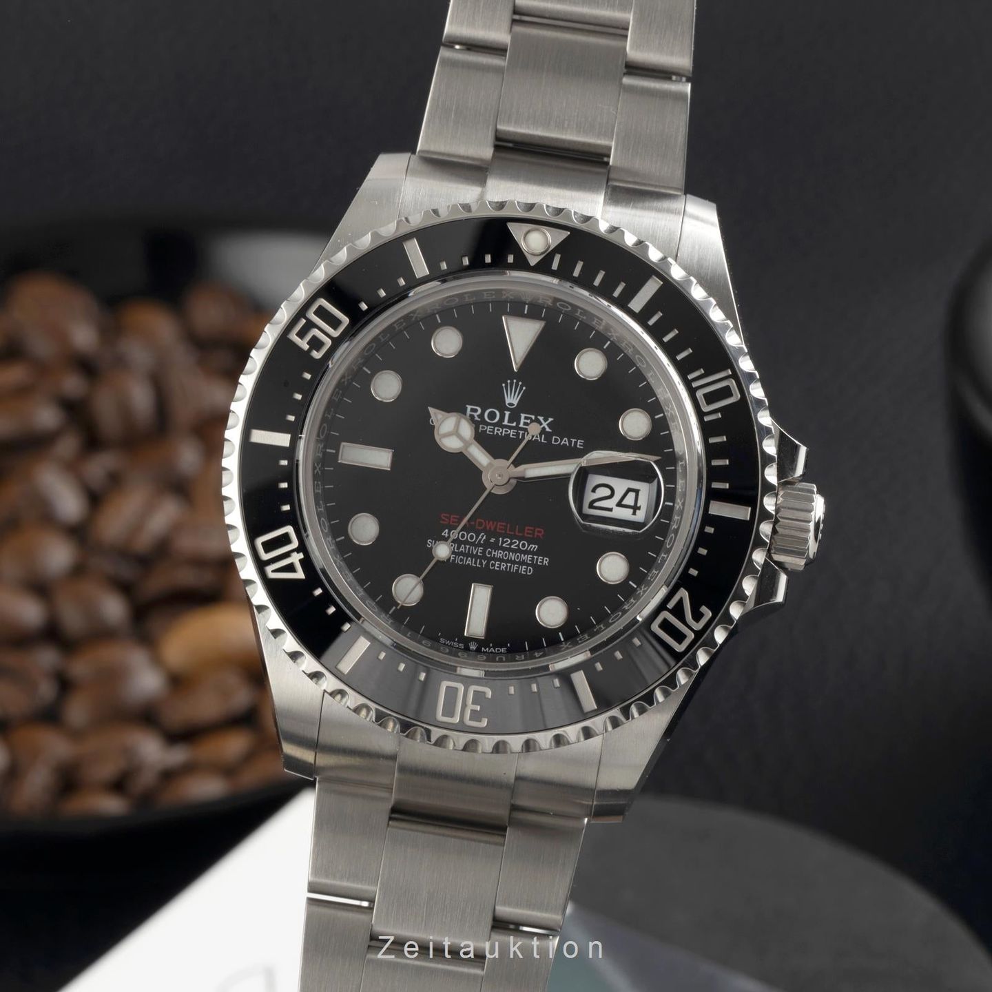 Rolex Sea-Dweller 126600 (Unknown (random serial)) - Black dial 43 mm Steel case (1/8)
