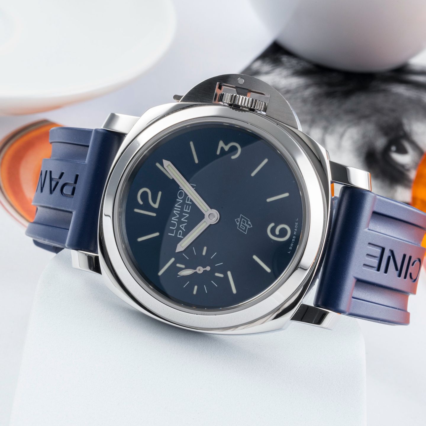 Panerai Luminor PAM01085 (Onbekend (willekeurig serienummer)) - Blauw wijzerplaat 44mm Staal (2/8)