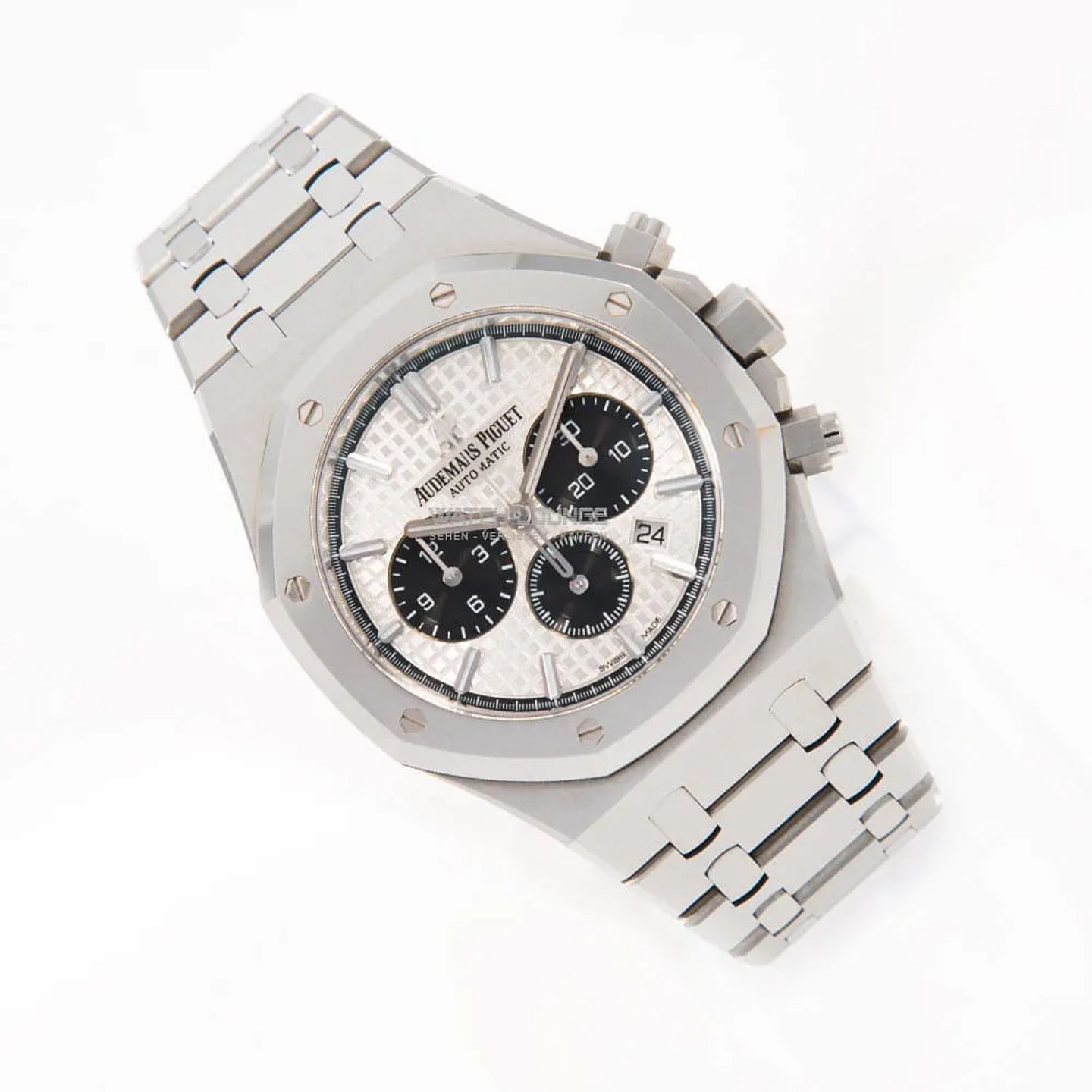 Audemars Piguet Royal Oak Chronograph 26331ST.OO.1220ST.03 (2021) - Silver dial 41 mm Steel case (2/8)