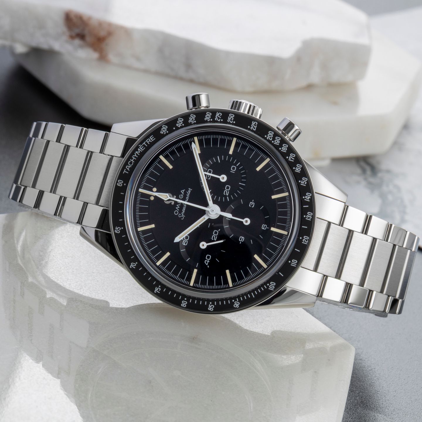 Omega Speedmaster Professional Moonwatch 311.30.40.30.01.001 - (2/8)