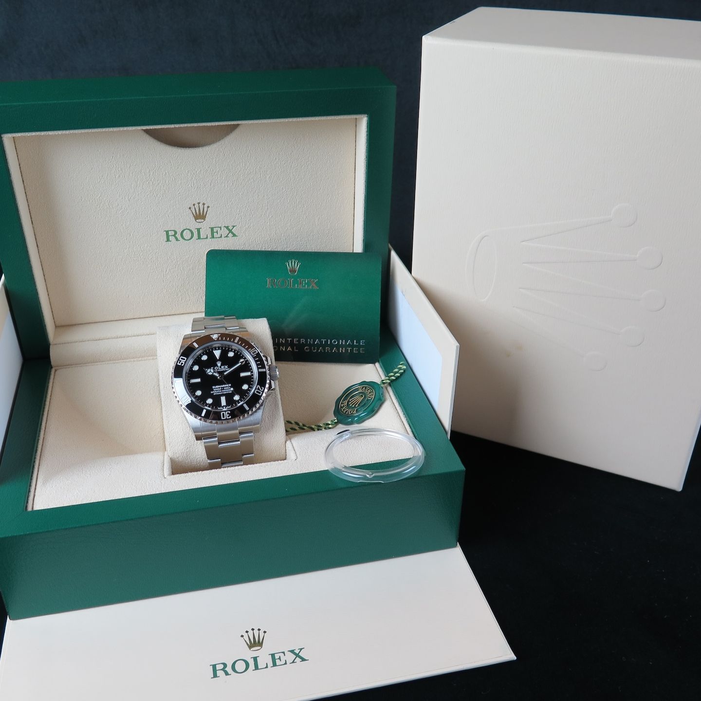 Rolex Submariner No Date 124060 (2021) - Zwart wijzerplaat 41mm Staal (8/8)