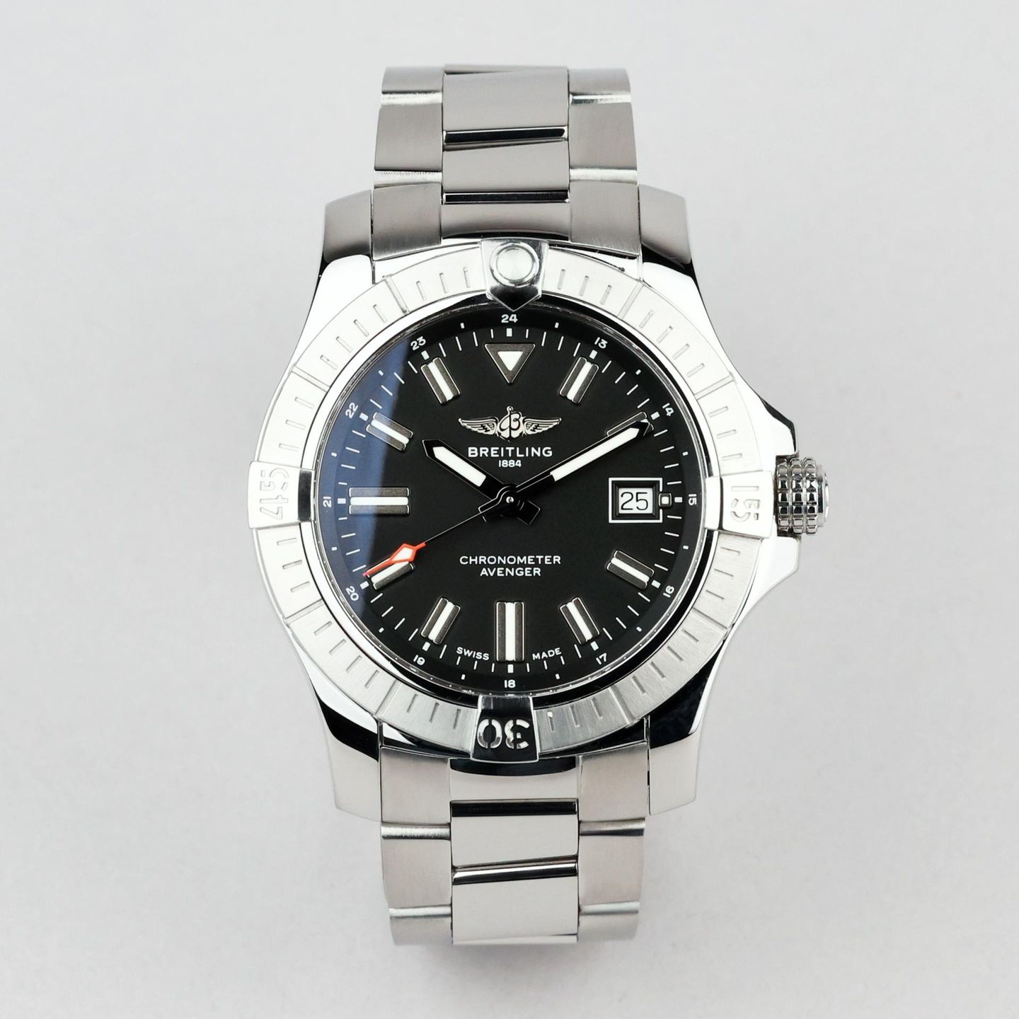 Breitling Avenger A17318 - (1/8)