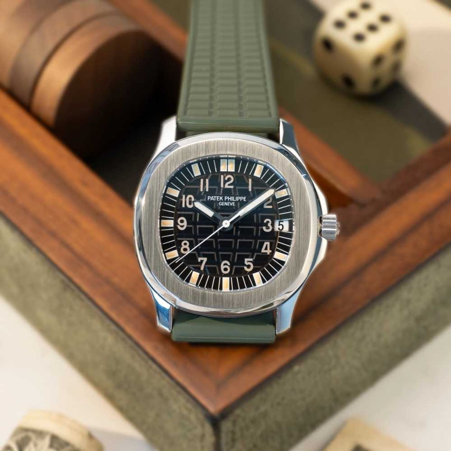 Patek Philippe Aquanaut 5066 - (5/8)