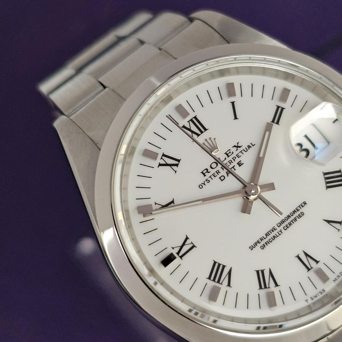 Rolex Oyster Perpetual Date 15200 - (2/4)