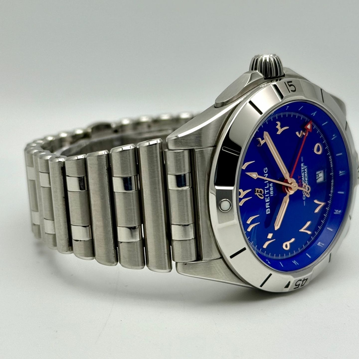 Breitling Chronomat GMT A323989A1C2A1 (2024) - Blue dial 40 mm Steel case (8/16)