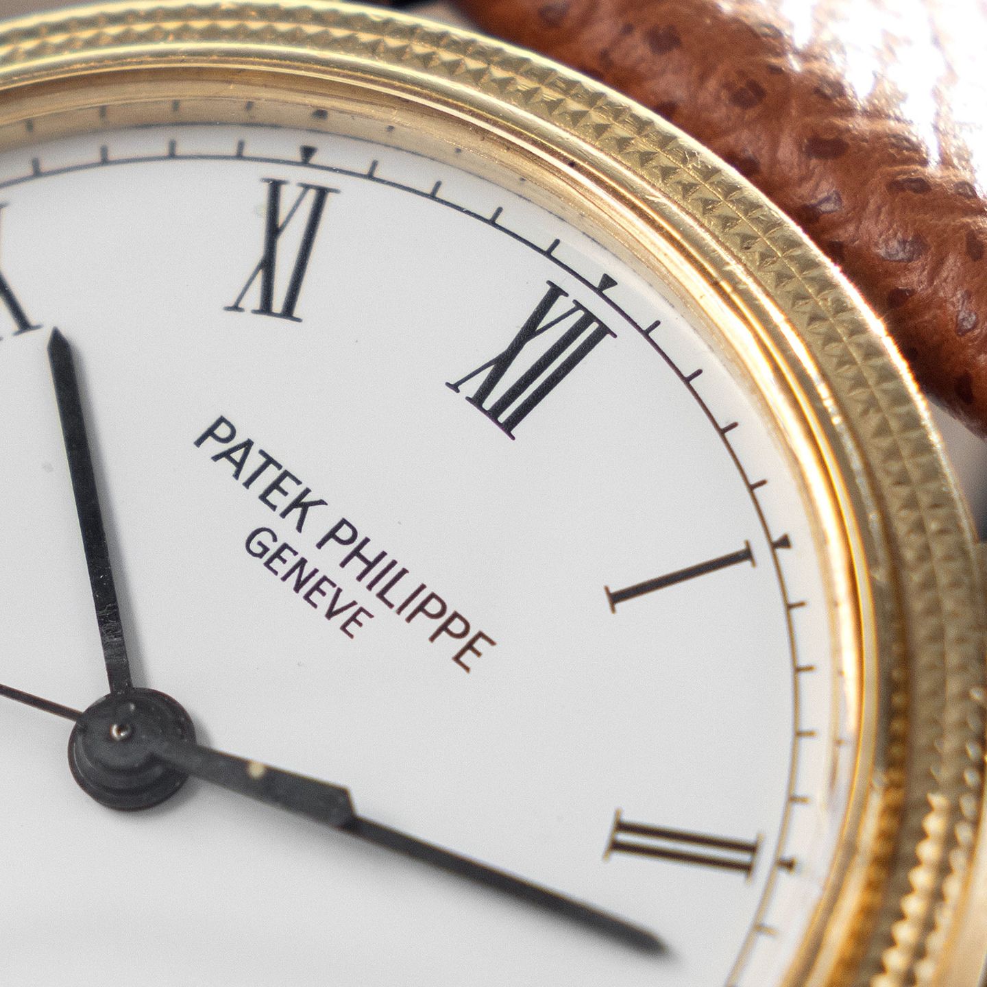 Patek Philippe Calatrava 3802J - (2/8)