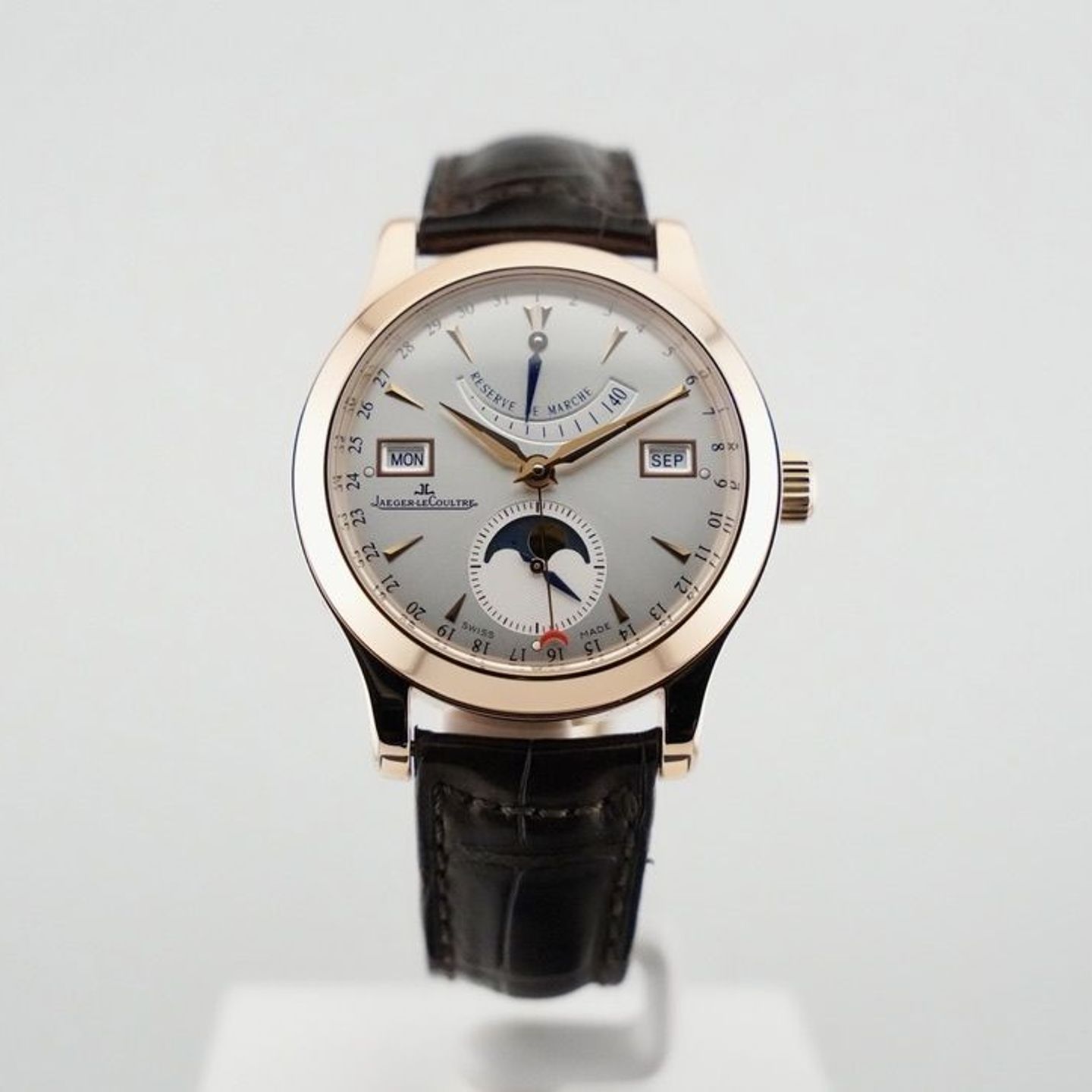 Jaeger-LeCoultre Master Calendar 147.2.41.S (2008) - Zilver wijzerplaat 40mm Roségoud (1/8)