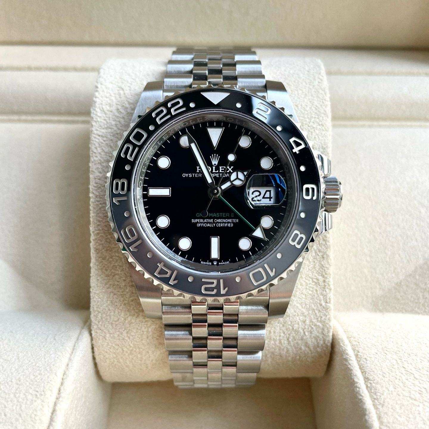 Rolex GMT-Master II 126710GRNR (2024) - Black dial 40 mm Steel case (1/7)