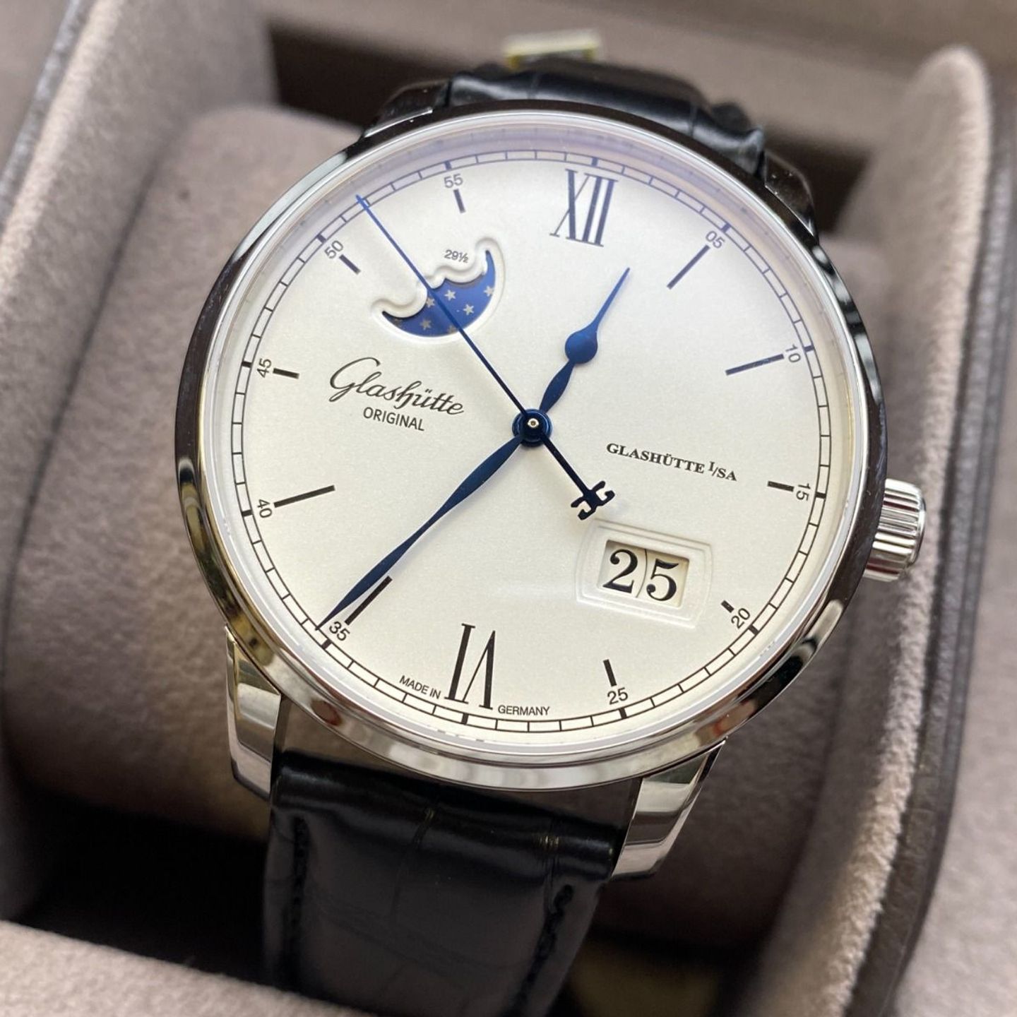 Glashütte Original Senator Excellence 1-36-04-01-02-61 - (3/8)