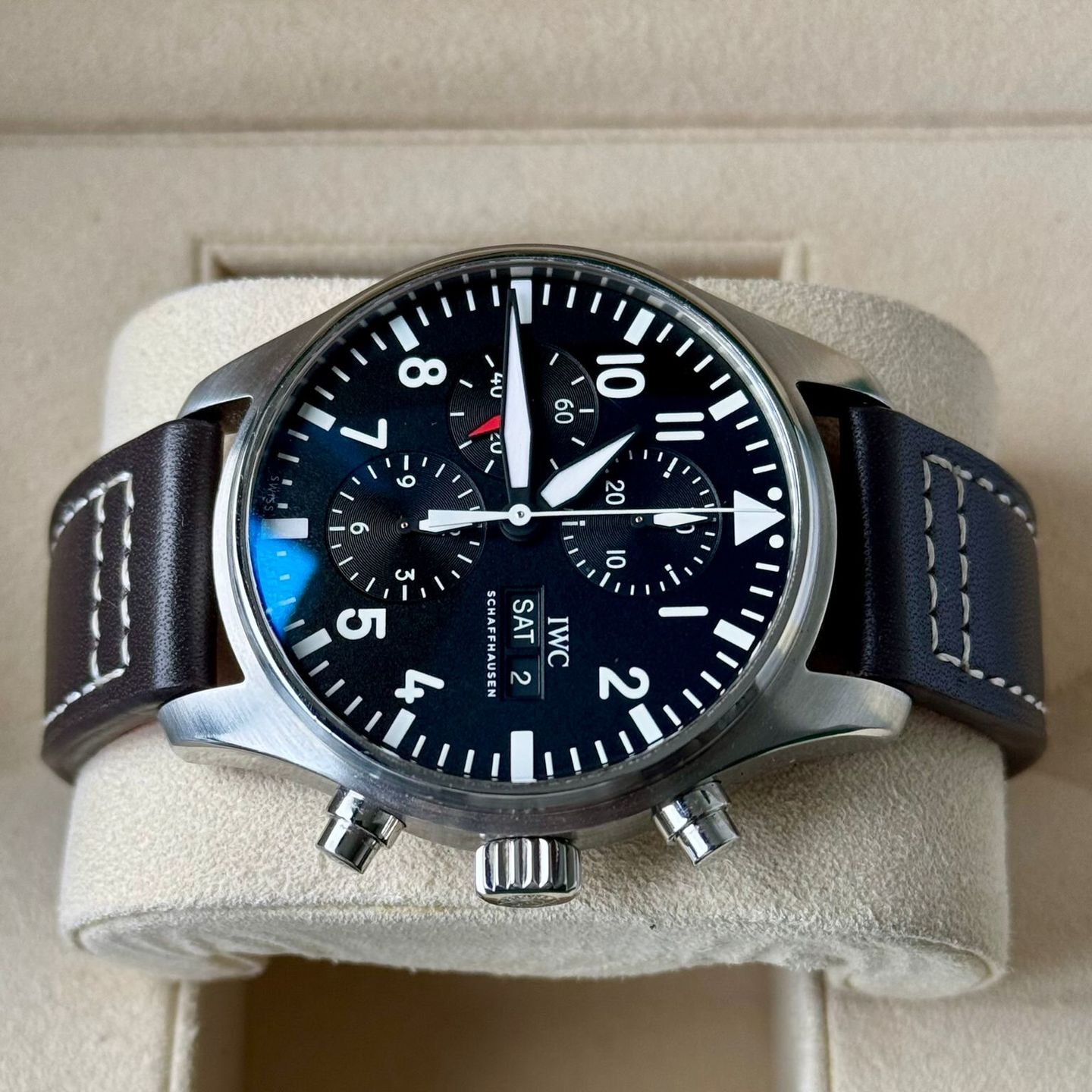 IWC Pilot Chronograph IW377709 (2018) - Black dial 43 mm Steel case (4/7)