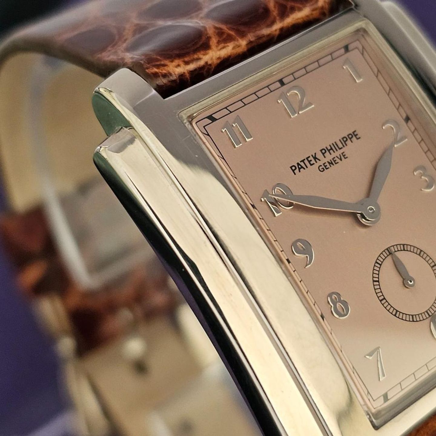 Patek Philippe Gondolo 5024G (1999) - Pink dial 30 mm White Gold case (2/4)