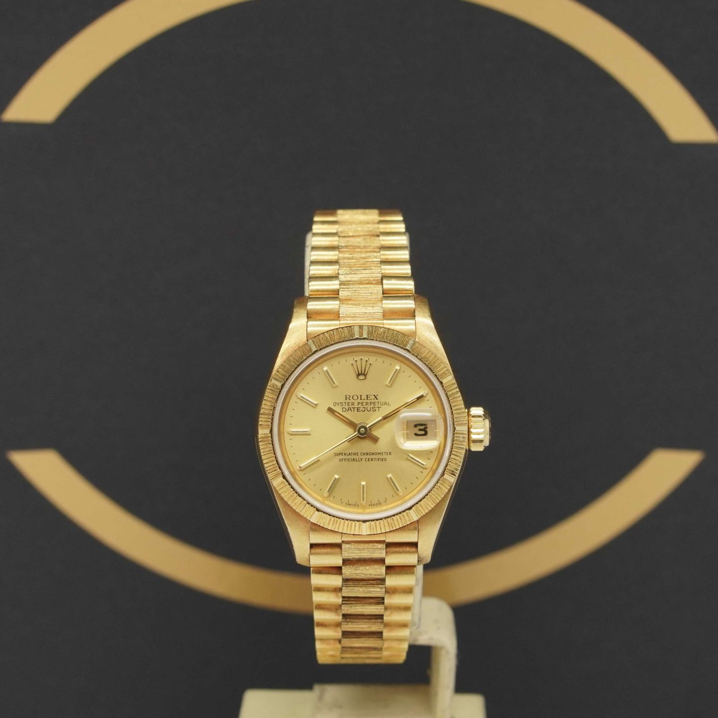 Rolex Lady-Datejust 69273 (1992) - Gold dial 26 mm Yellow Gold case (1/7)