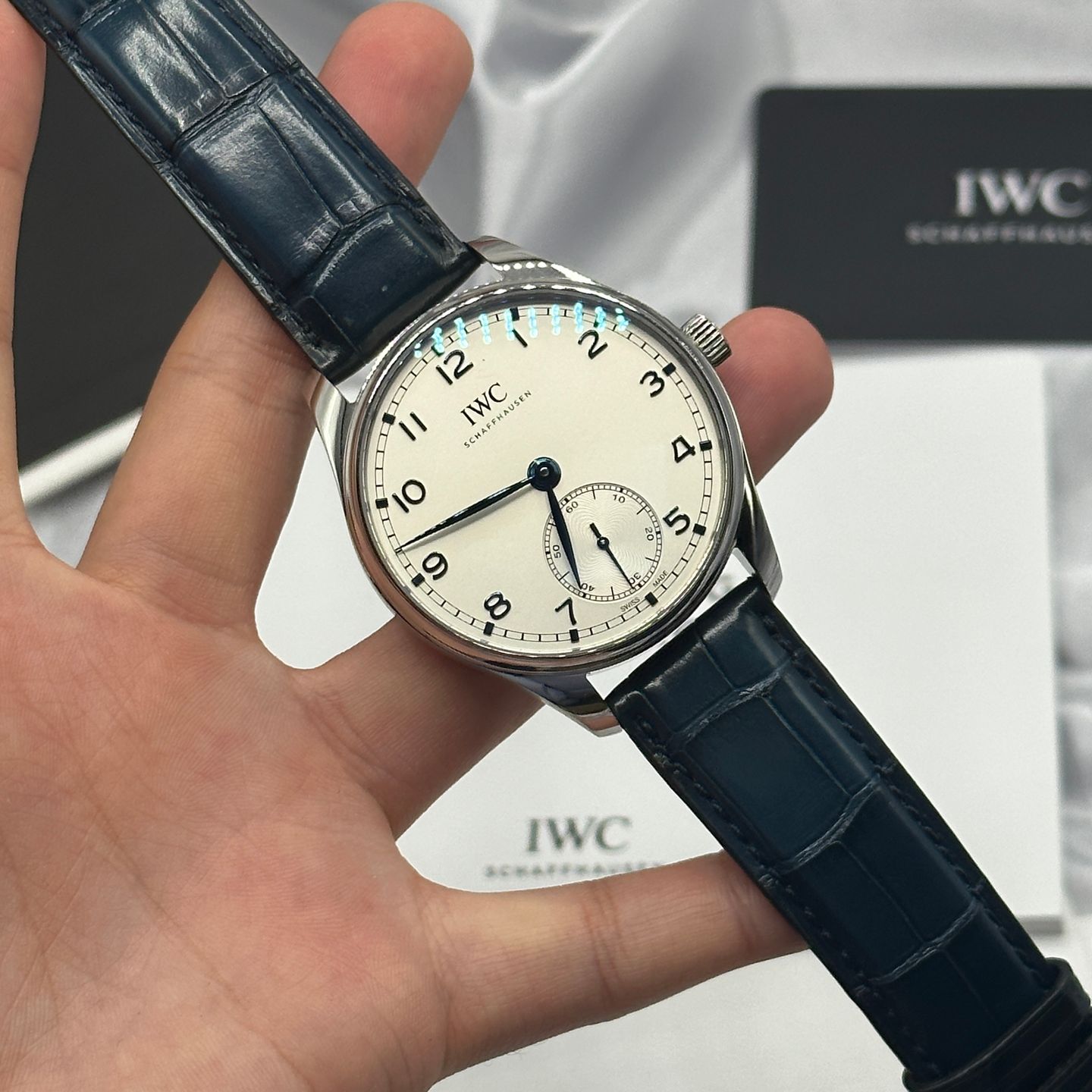 IWC Portuguese Automatic IW358304 (2023) - Zilver wijzerplaat 40mm Staal (7/8)