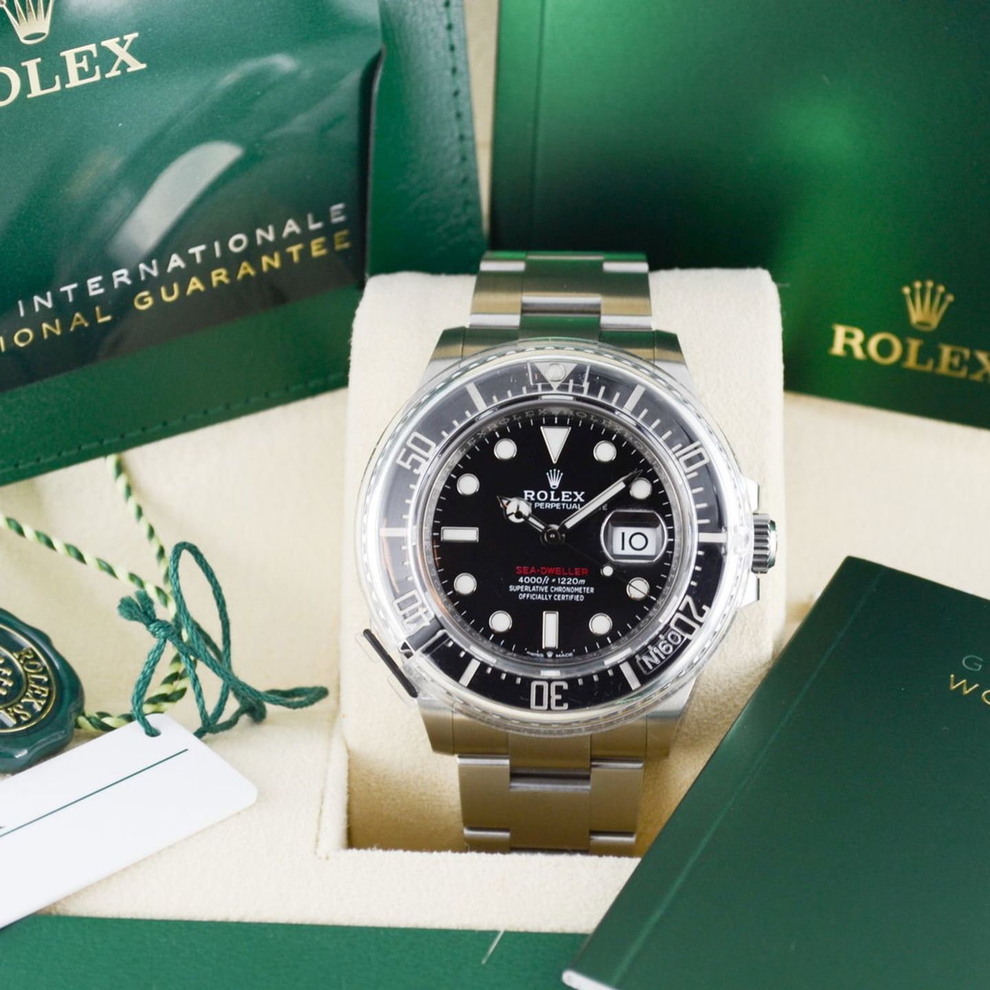 Rolex Sea-Dweller 126600 - (7/7)