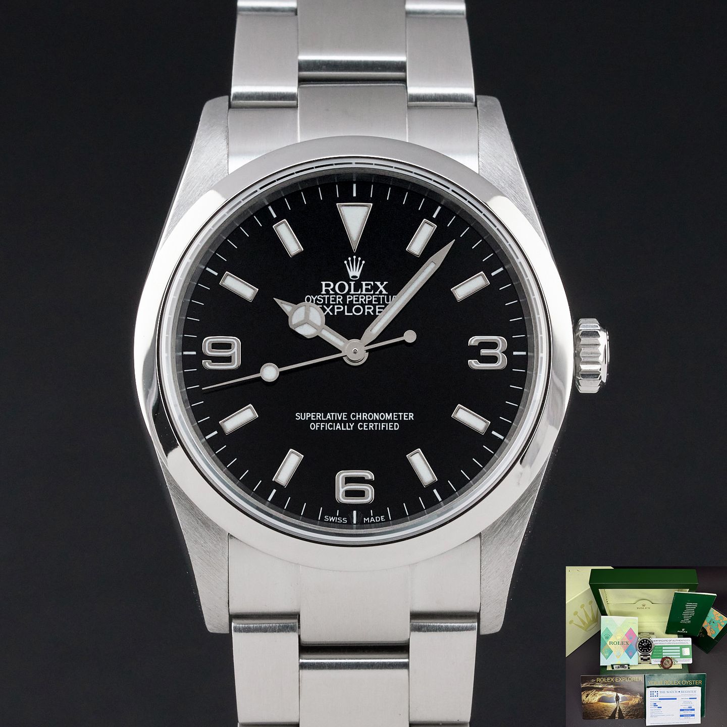 Rolex Explorer 114270 (2006) - Zwart wijzerplaat 36mm Staal (1/8)