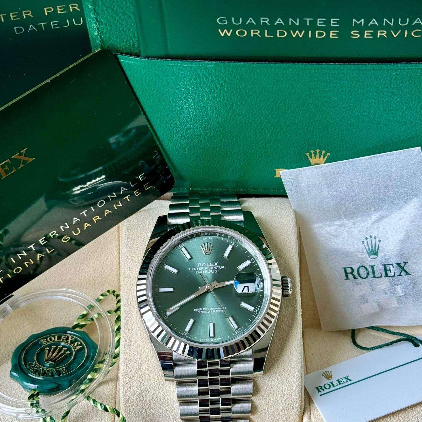 Rolex Datejust 41 126334 (2024) - Groen wijzerplaat 41mm Staal (6/6)