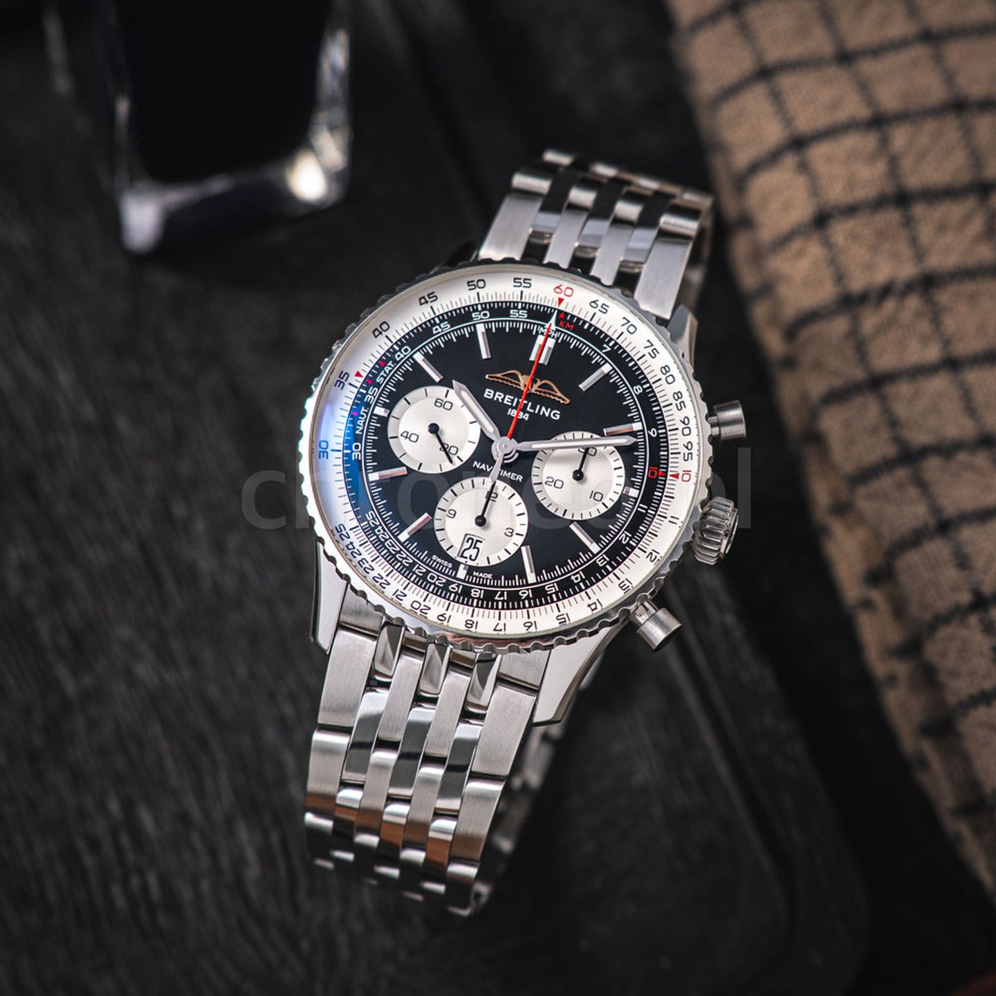 Breitling Navitimer 1 B01 Chronograph AB0138211B1A1 (2022) - Black dial 43 mm Steel case (1/8)