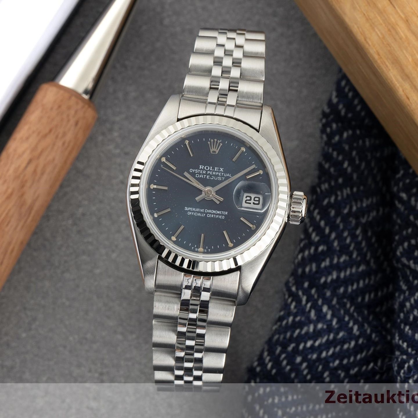 Rolex Lady-Datejust 69174 (1985) - Blue dial 26 mm Steel case (1/8)