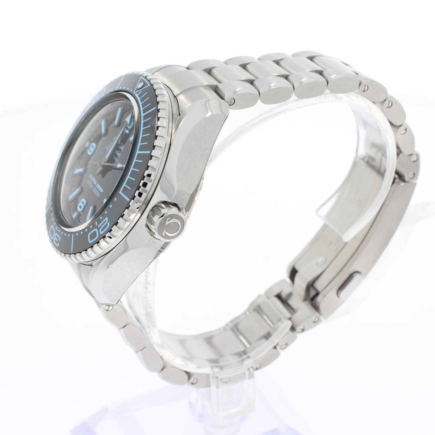 Omega Seamaster Planet Ocean 215.30.46.21.03.002 - (2/4)