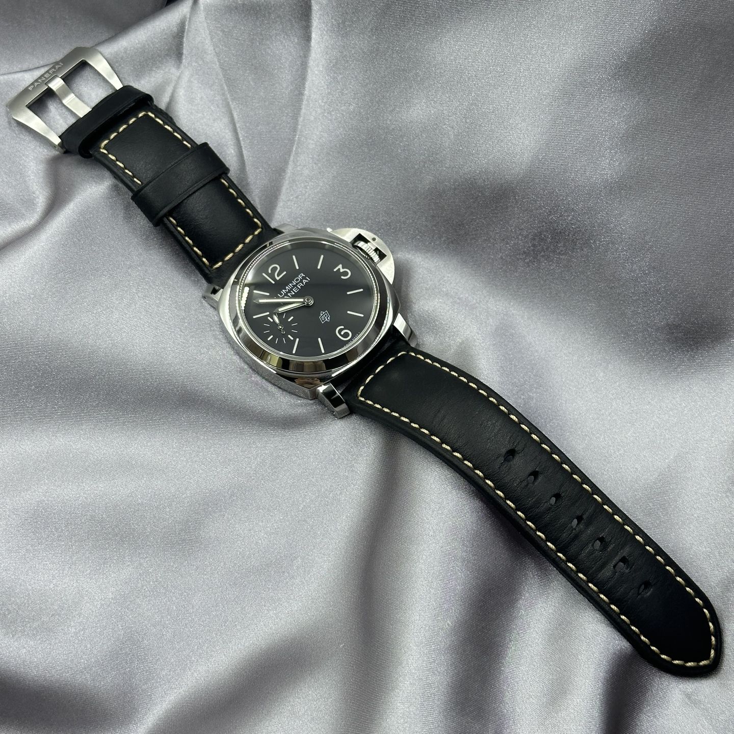 Panerai Luminor PAM01084 - (2/8)