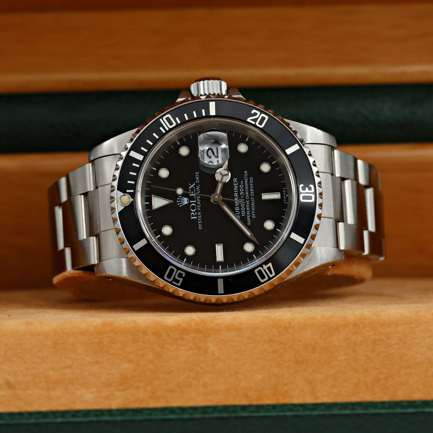 Rolex Submariner Date 16610 - (3/8)