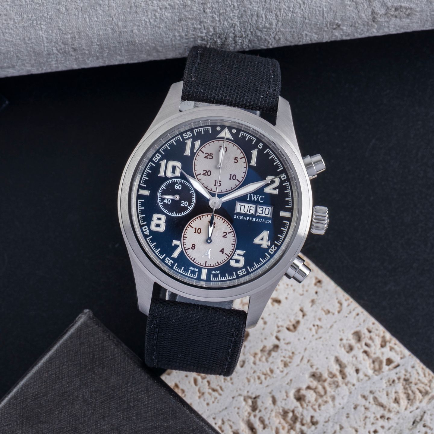 IWC Pilot Chronograph IW371709 - (1/8)