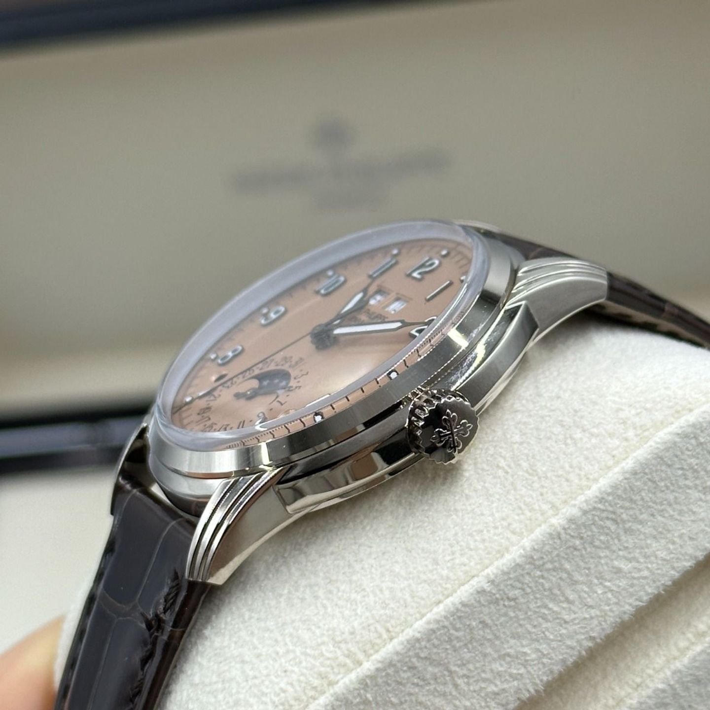 Patek Philippe Perpetual Calendar 5320G-011 (2024) - Roze wijzerplaat 40mm Witgoud (8/8)