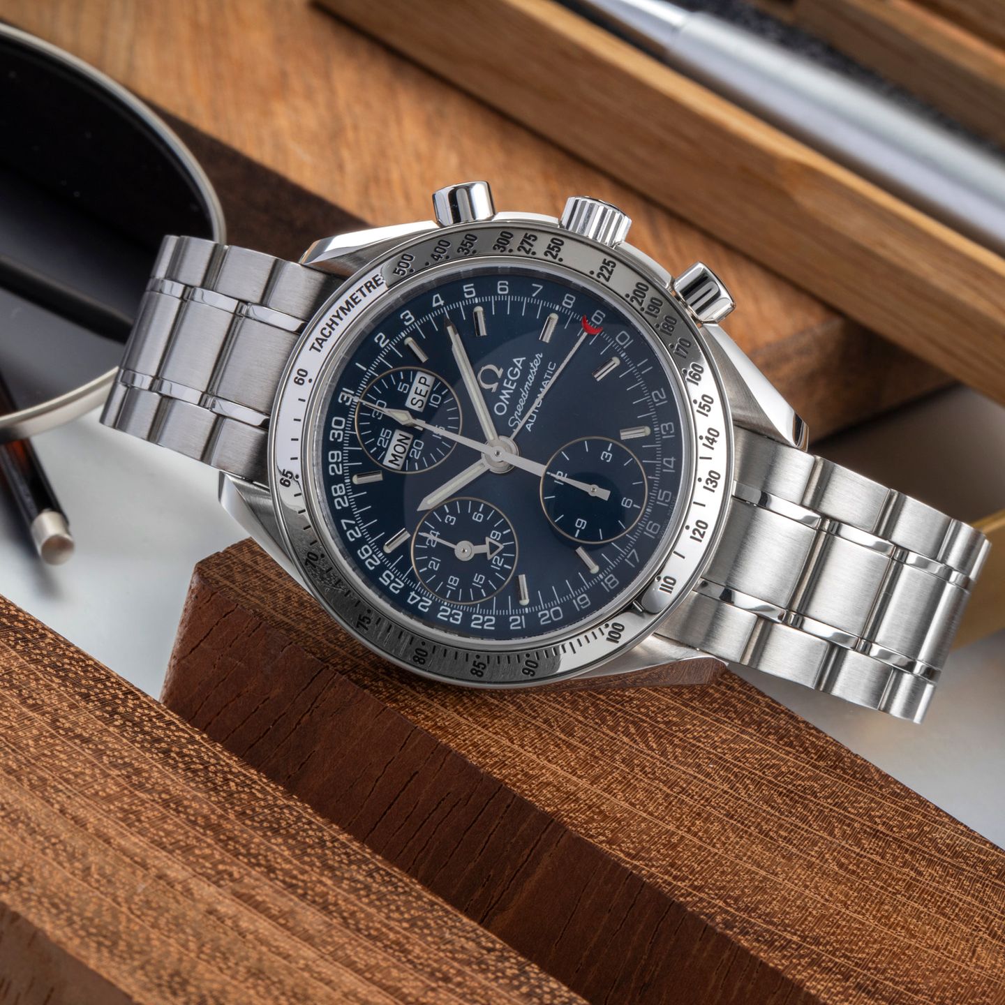 Omega Speedmaster Day Date 3523.80.00 - (2/8)