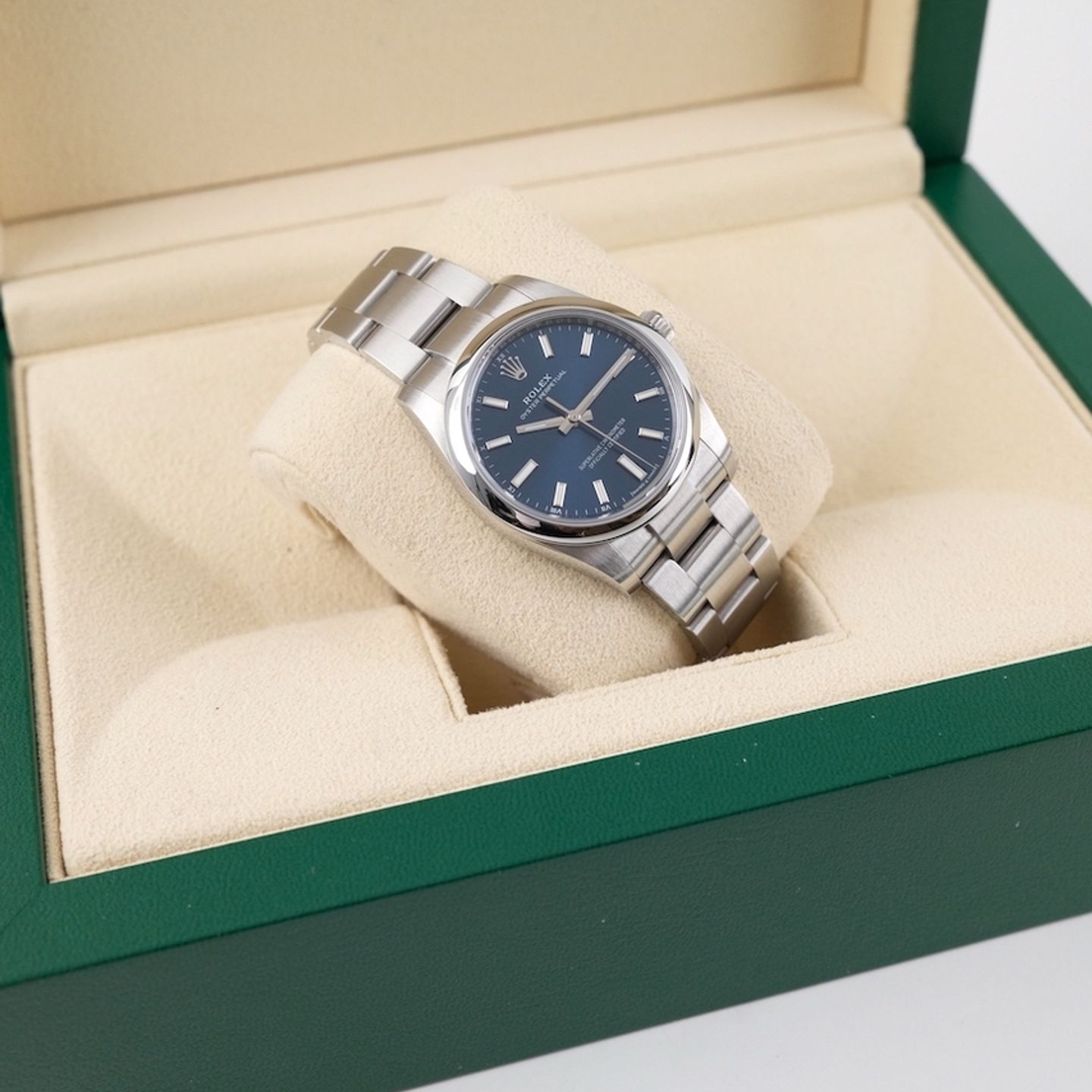 Rolex Oyster Perpetual 34 124200 - (5/8)
