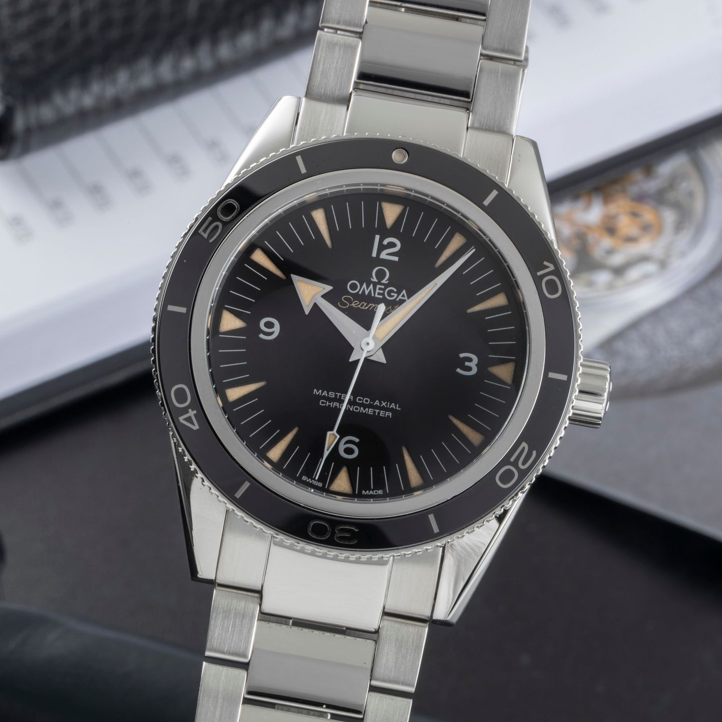 Omega Seamaster 300 233.30.41.21.01.001 - (3/8)