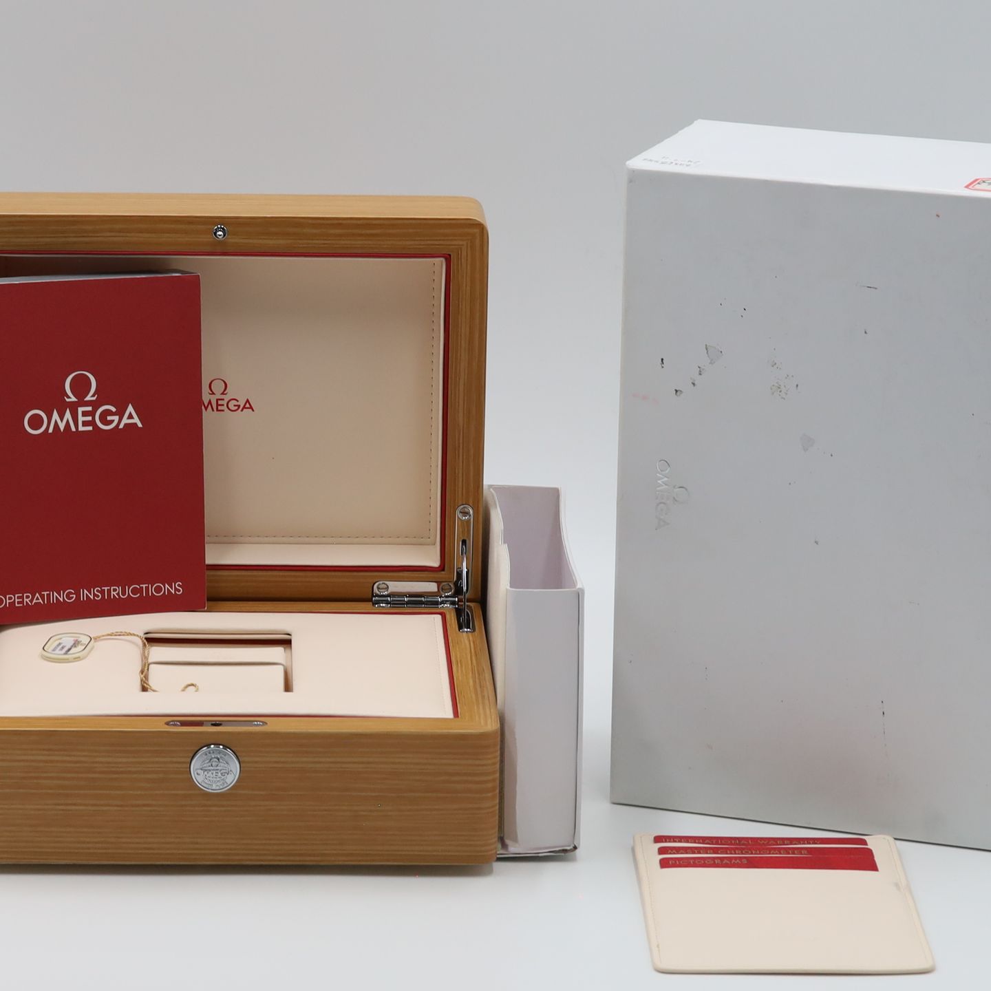 Omega Seamaster 300 234.32.41.21.01.001 - (8/8)