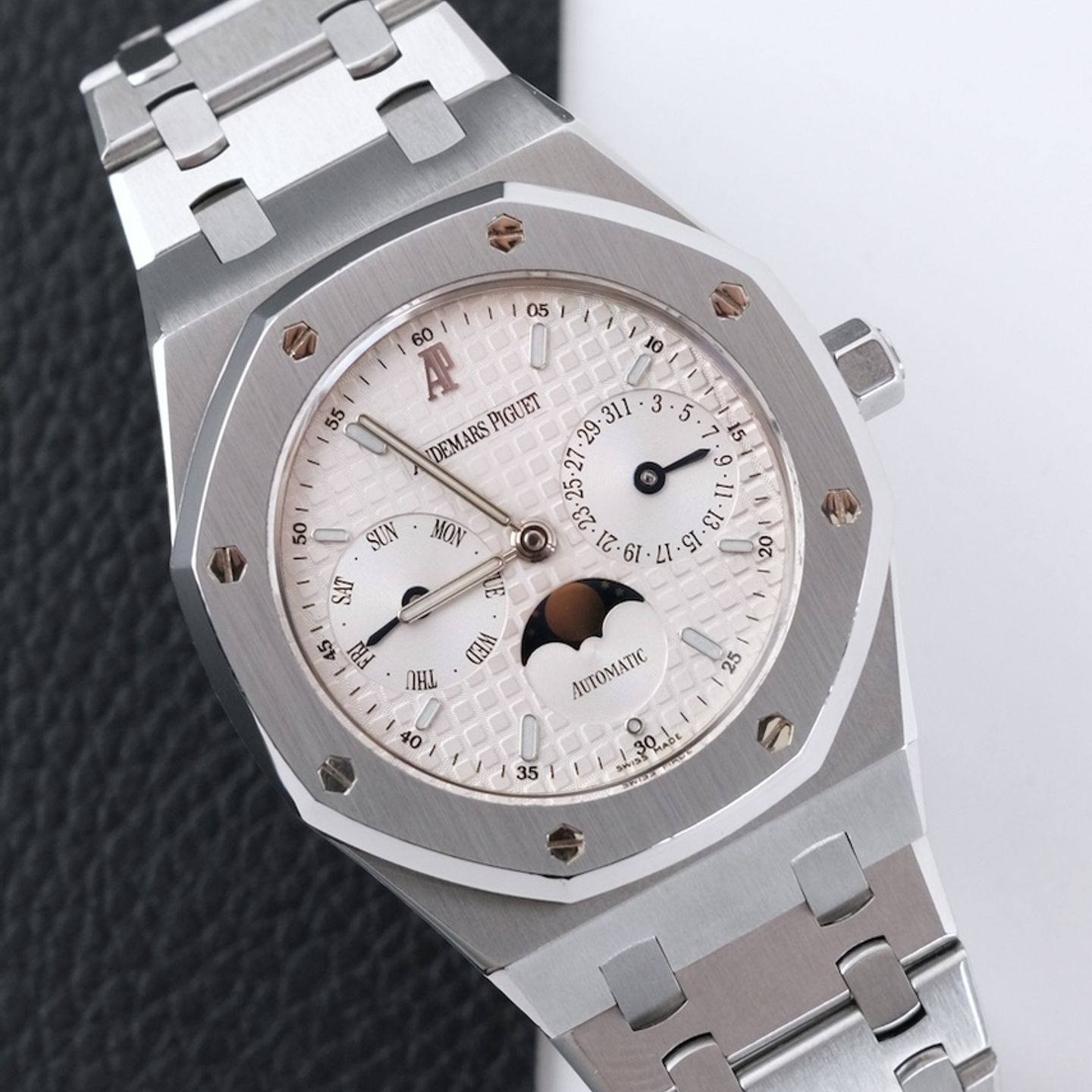 Audemars Piguet Royal Oak Day-Date 25594ST - (1/8)