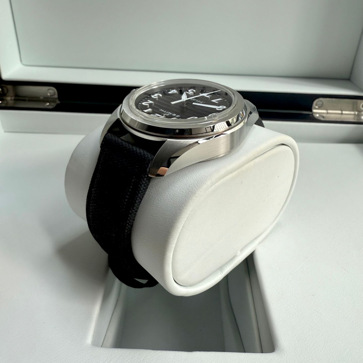 Zenith Pilot 03.4000.3620/21.I001 - (16/21)