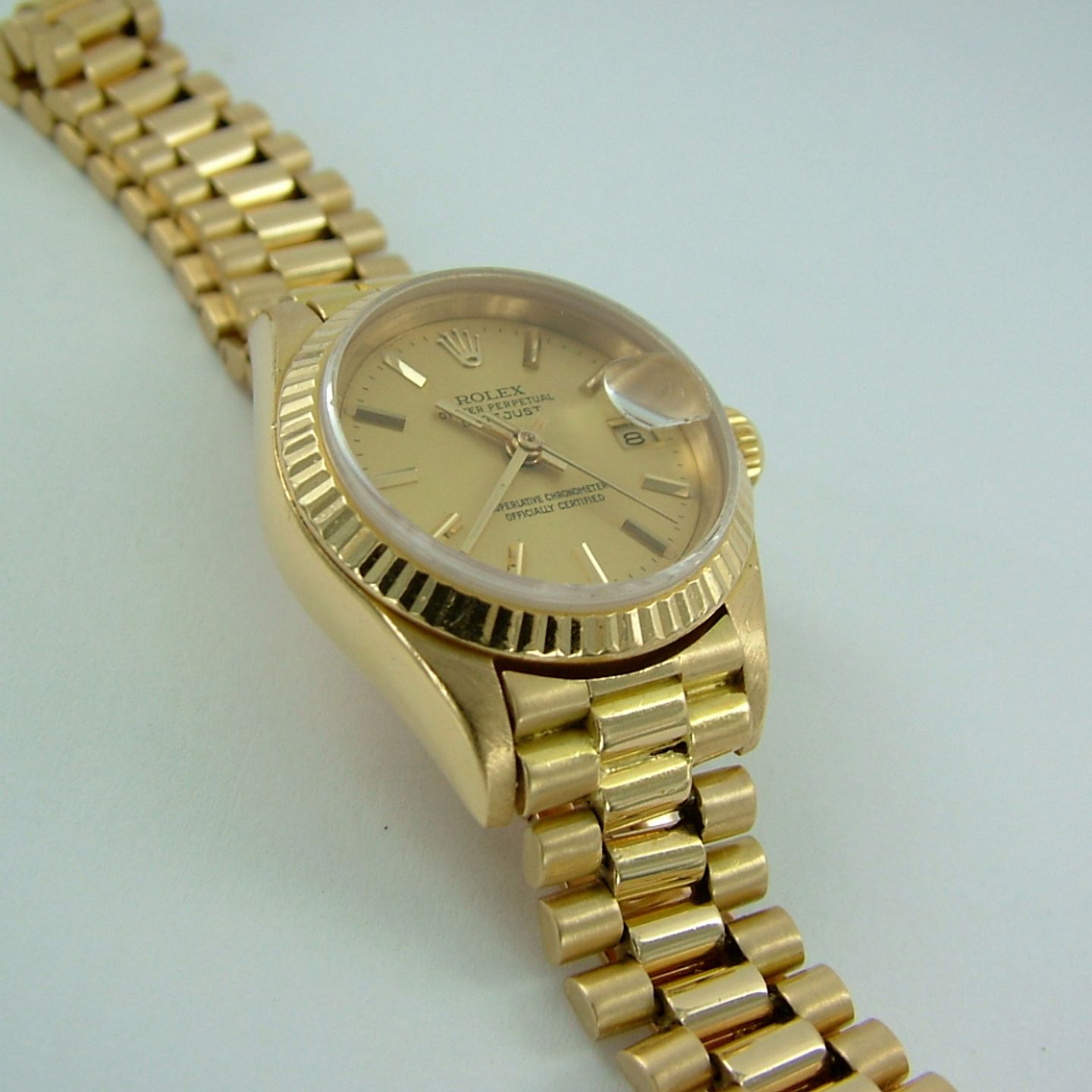 Rolex Lady-Datejust 69178 (1987) - Champagne dial 26 mm Yellow Gold case (2/6)