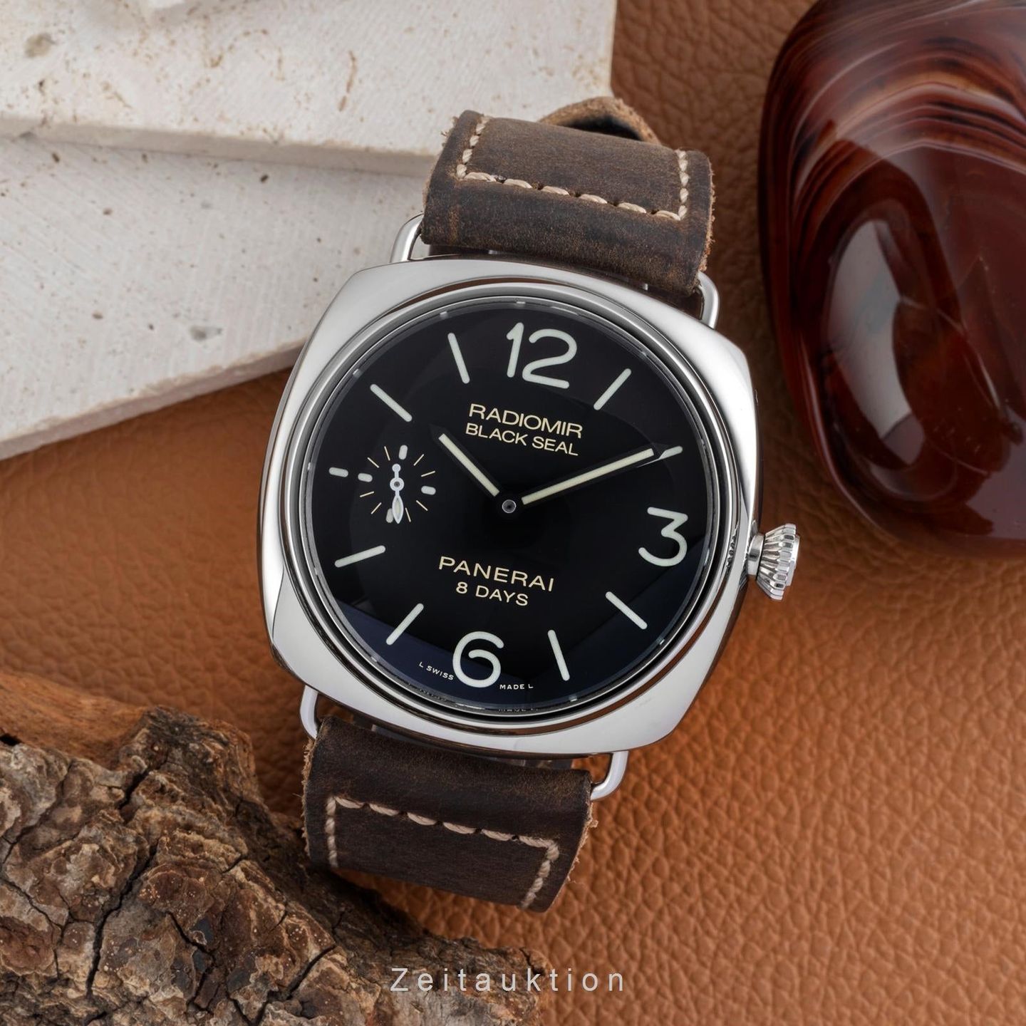 Panerai Radiomir 8 Days PAM00609 - (3/8)