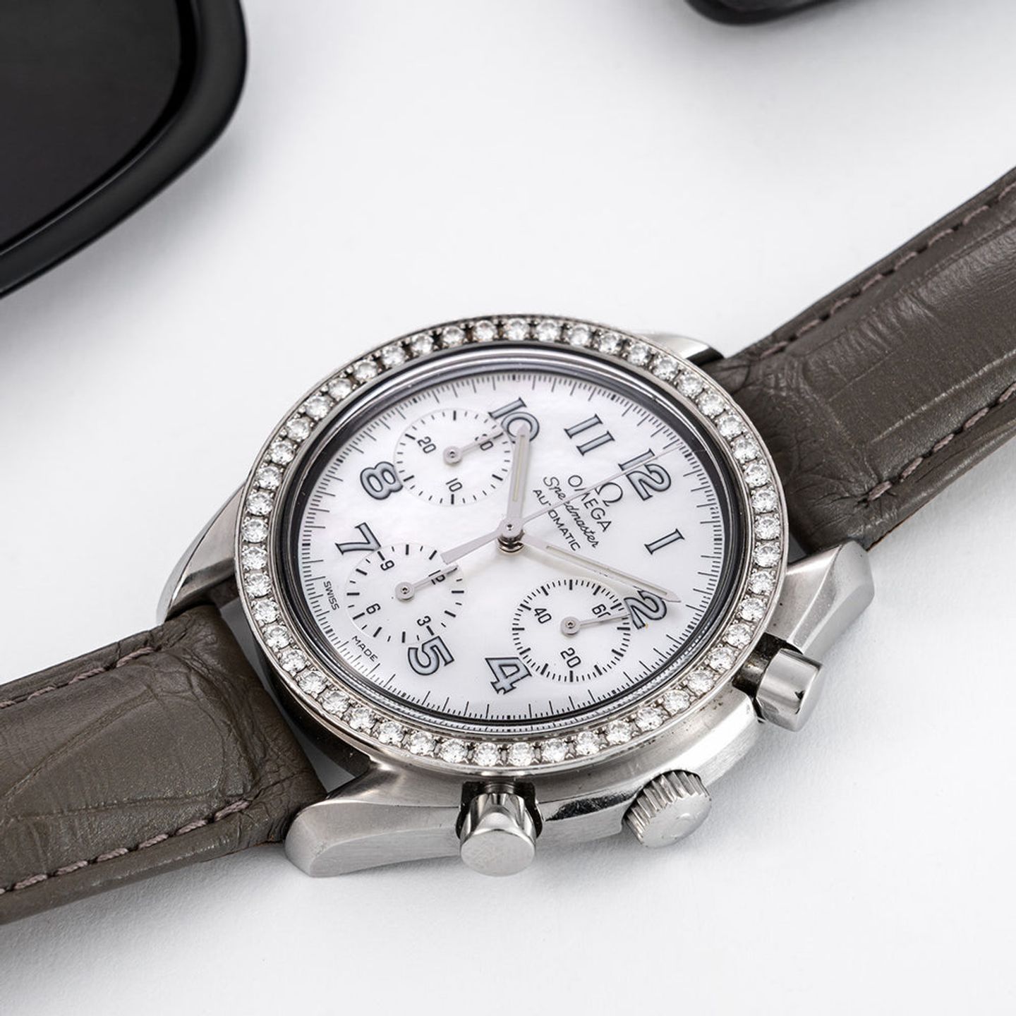 Omega Speedmaster Reduced 3815.70.56 - (3/8)