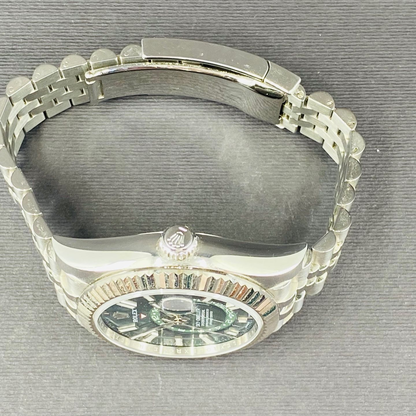 Rolex Sky-Dweller 336934 (2024) - Green dial 42 mm Steel case (5/8)