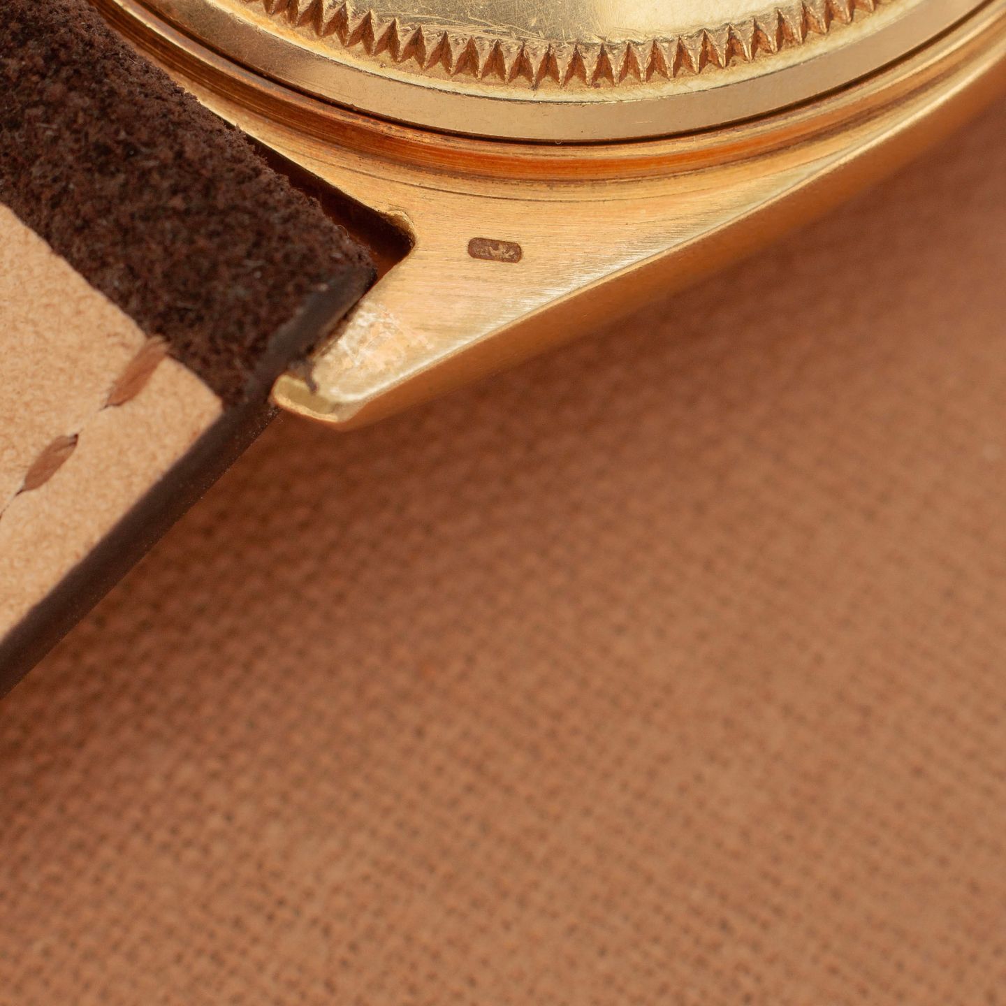 Rolex Datejust 1601/8 (1973) - Champagne dial 36 mm Yellow Gold case (6/8)