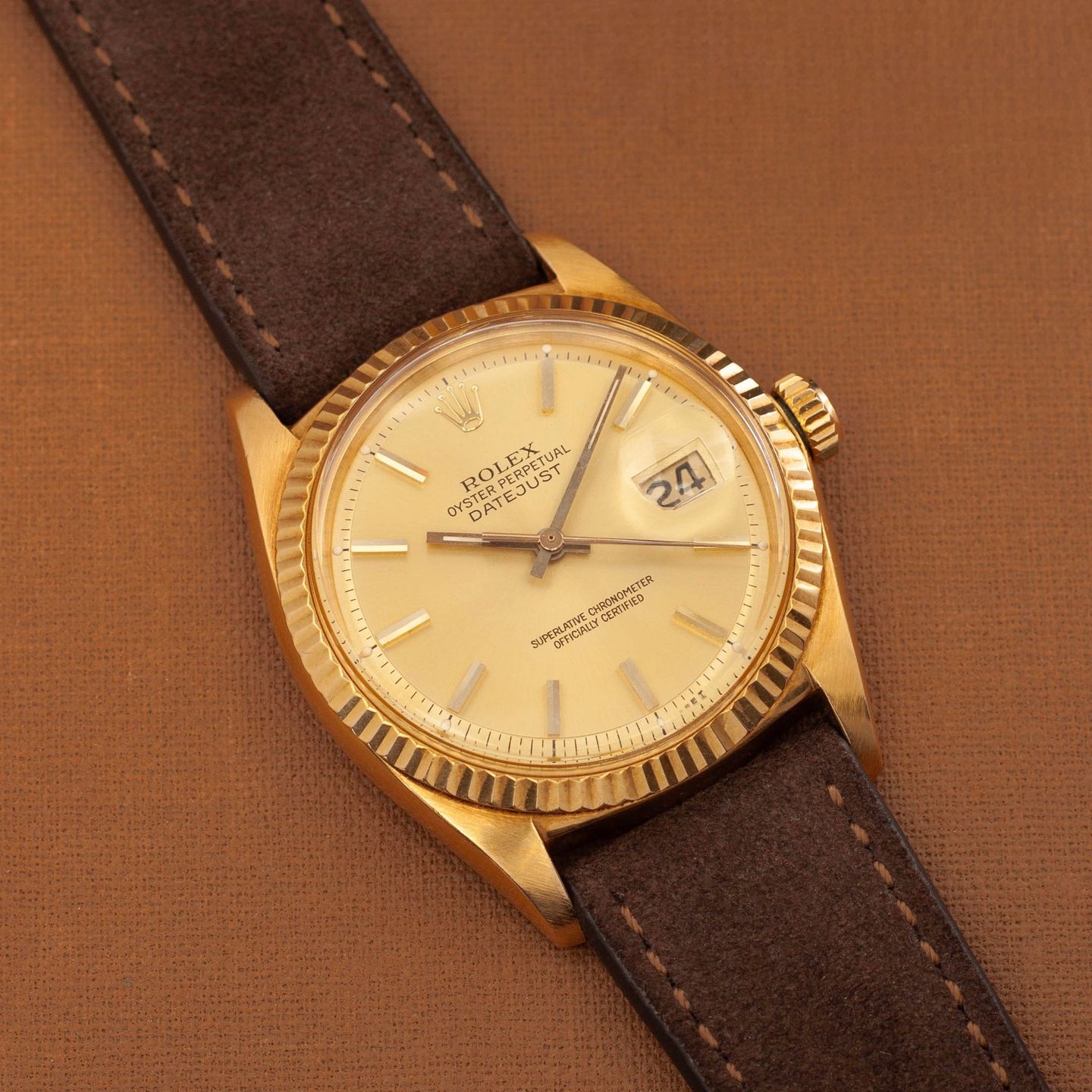 Rolex Datejust 1601/8 (1973) - Champagne dial 36 mm Yellow Gold case (4/8)