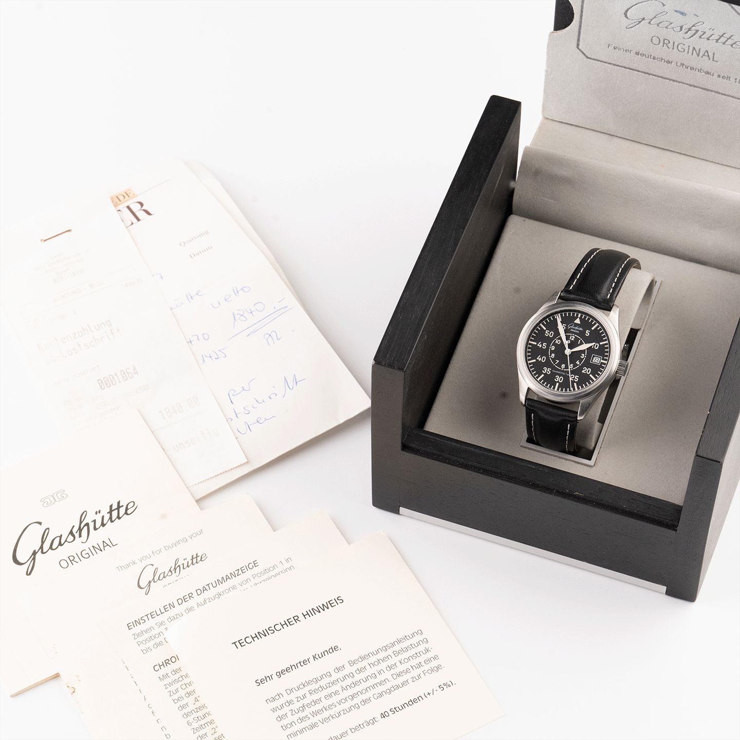 Glashütte Original Navigator 1-10-33-08-07-04 (1997) - Black dial 36 mm Steel case (4/8)