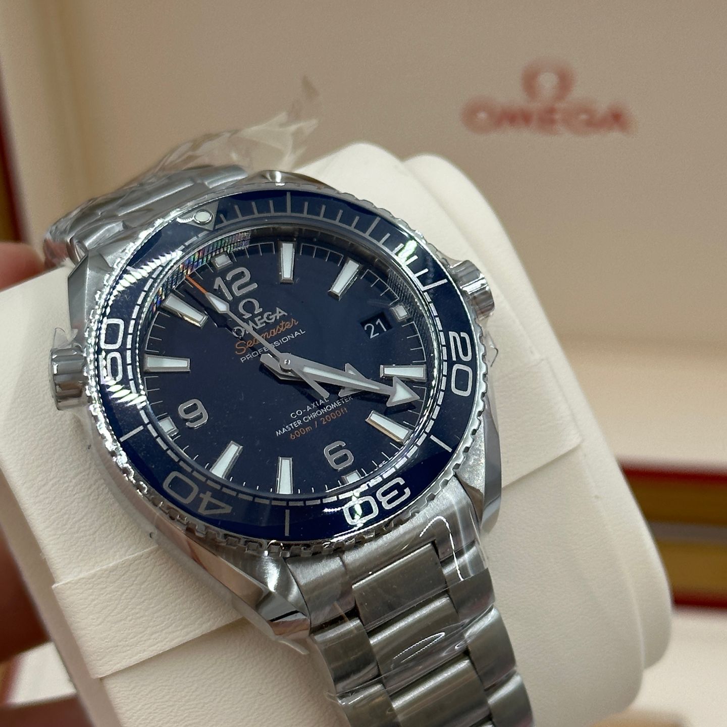 Omega Seamaster Planet Ocean 215.30.40.20.03.001 (2023) - Blauw wijzerplaat 40mm Staal (5/8)