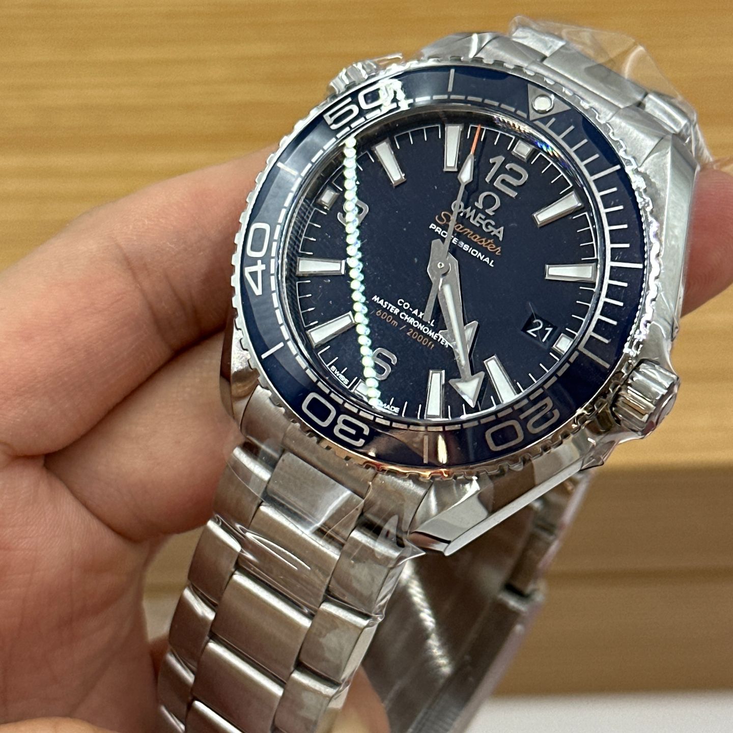 Omega Seamaster Planet Ocean 215.30.40.20.03.001 (2023) - Blauw wijzerplaat 40mm Staal (7/8)