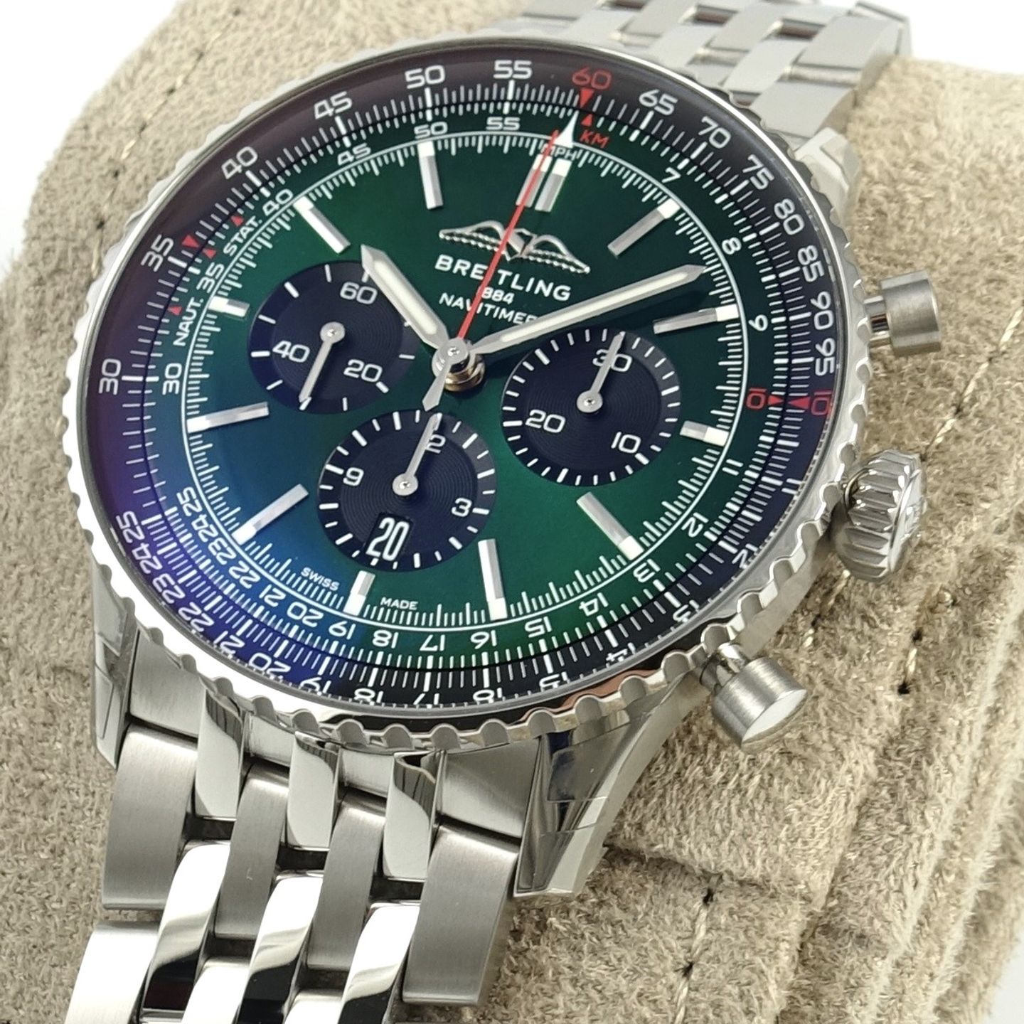 Breitling Navitimer 01 (46 MM) AB0137241L1A1 - (2/8)