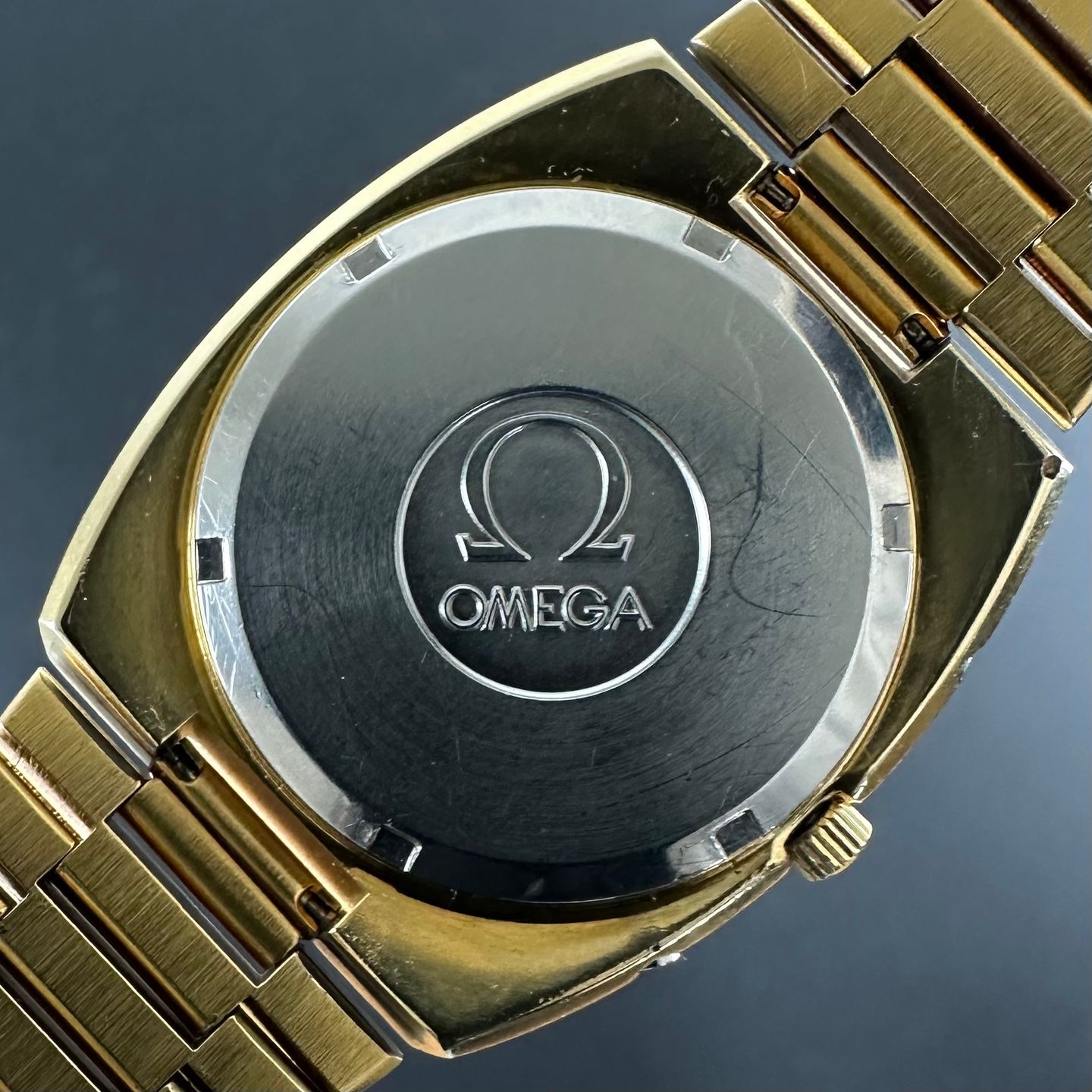 Omega Genève 196.0033 - (3/8)