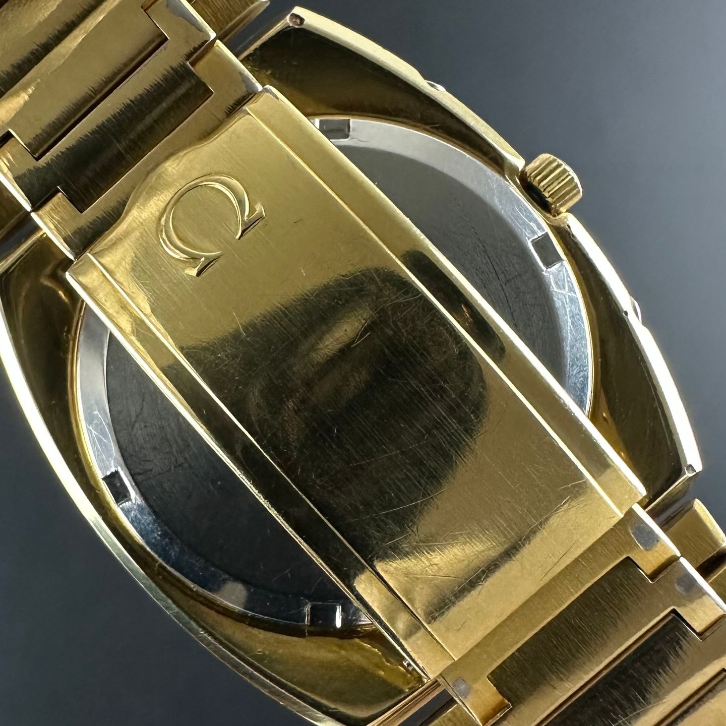 Omega Genève 196.0033 - (7/8)