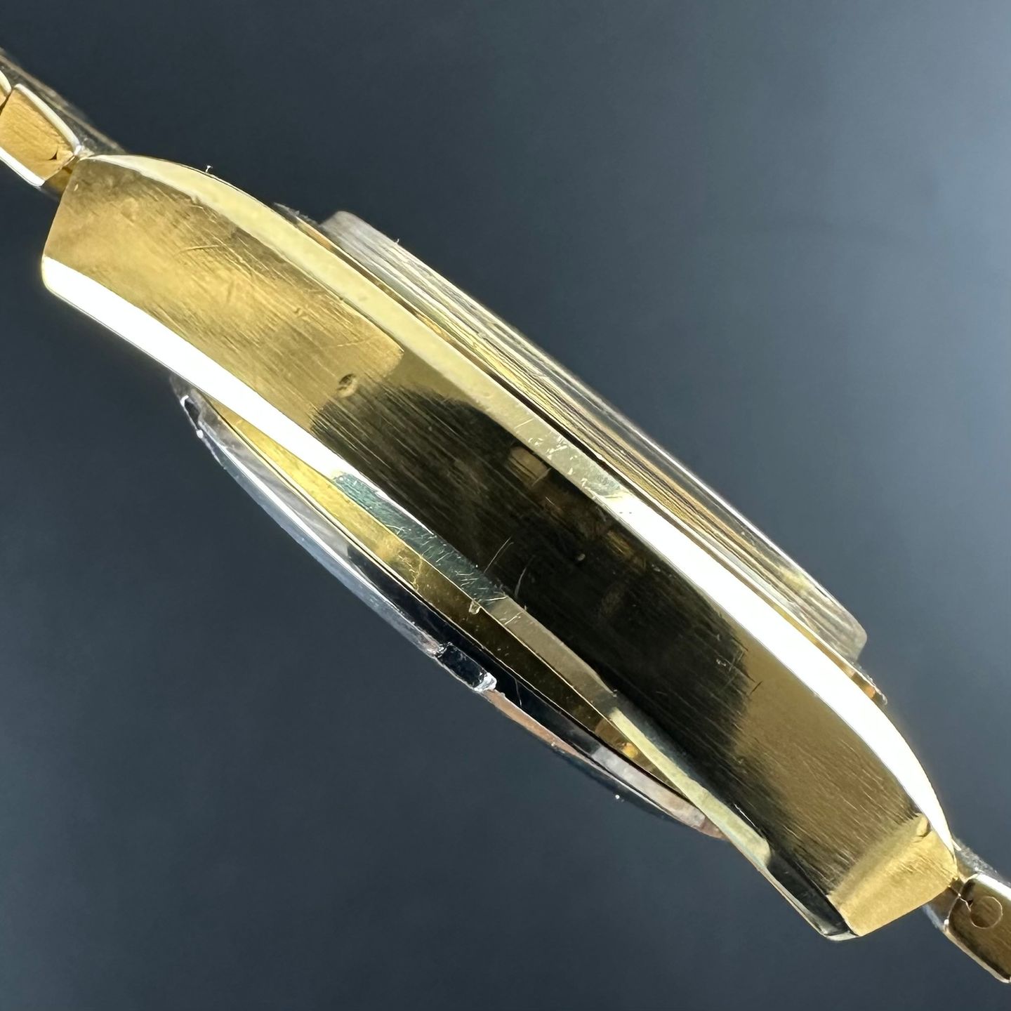 Omega Genève 196.0033 - (6/8)