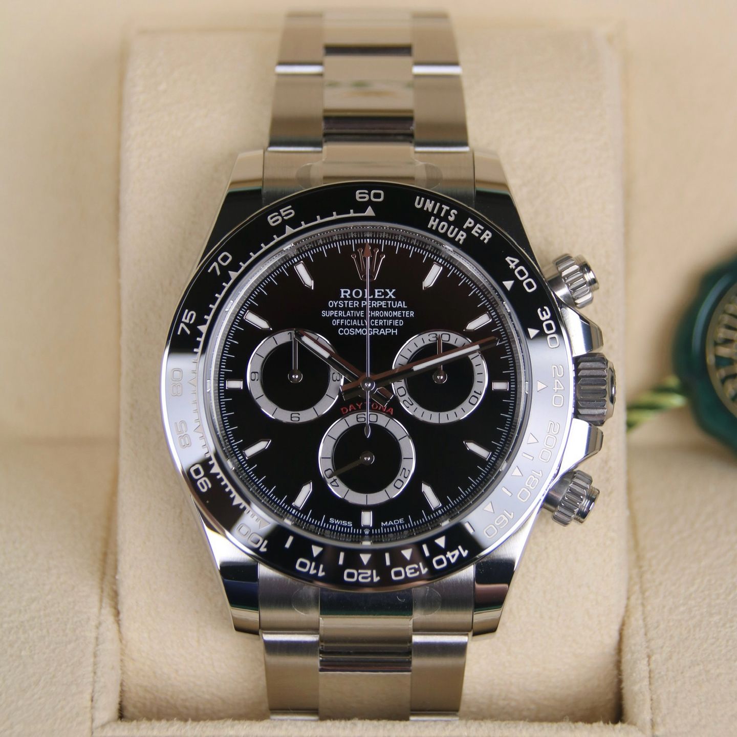 Rolex Daytona 126500LN (2025) - Black dial 40 mm Steel case (1/4)