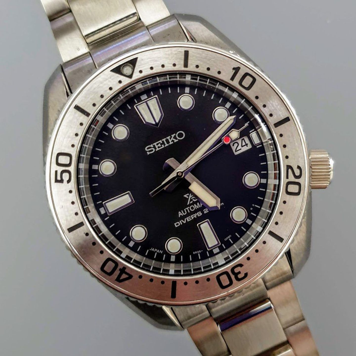 Seiko Prospex SPB185J1 (2025) - Black dial 42 mm Steel case (2/8)