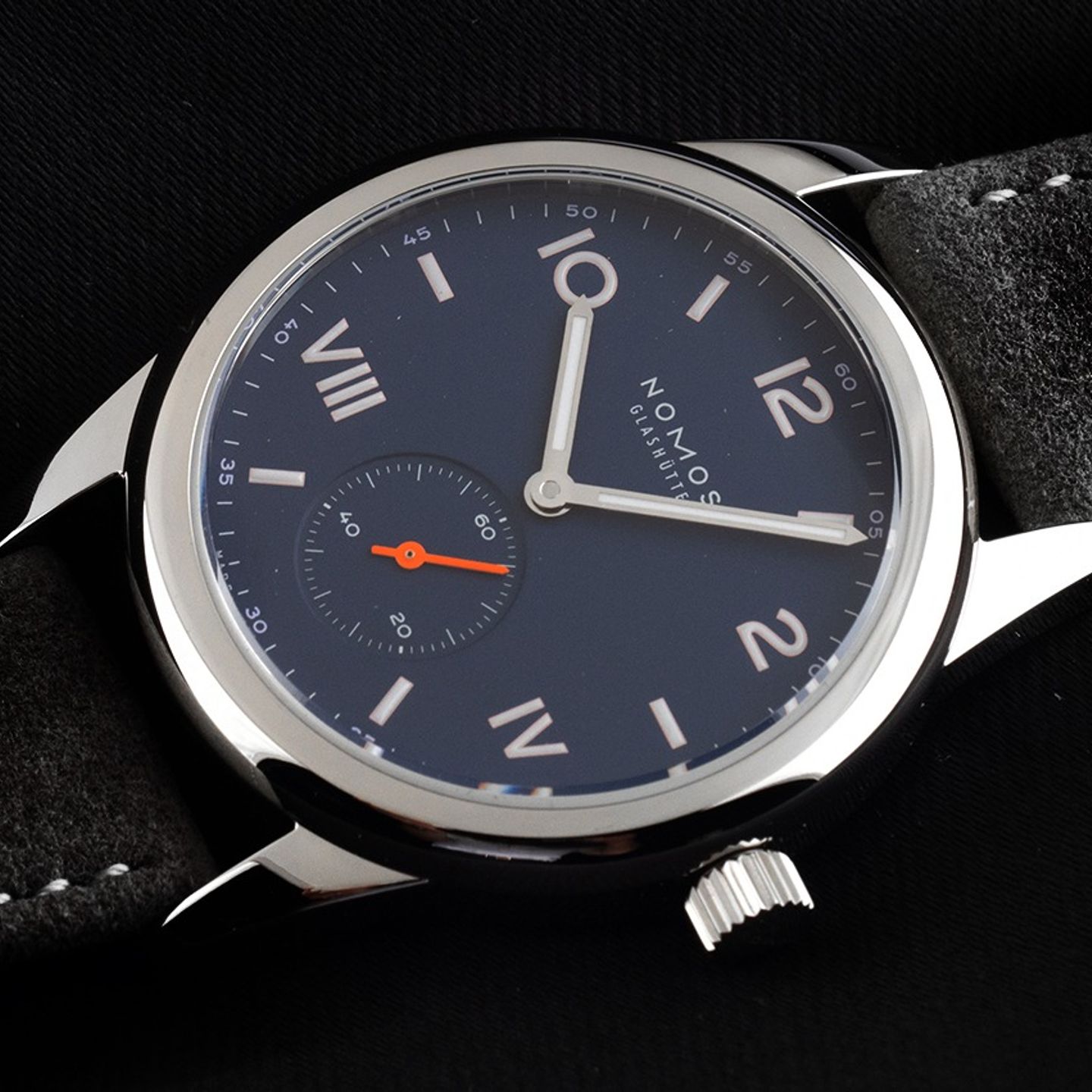 NOMOS Club 722 - (3/7)